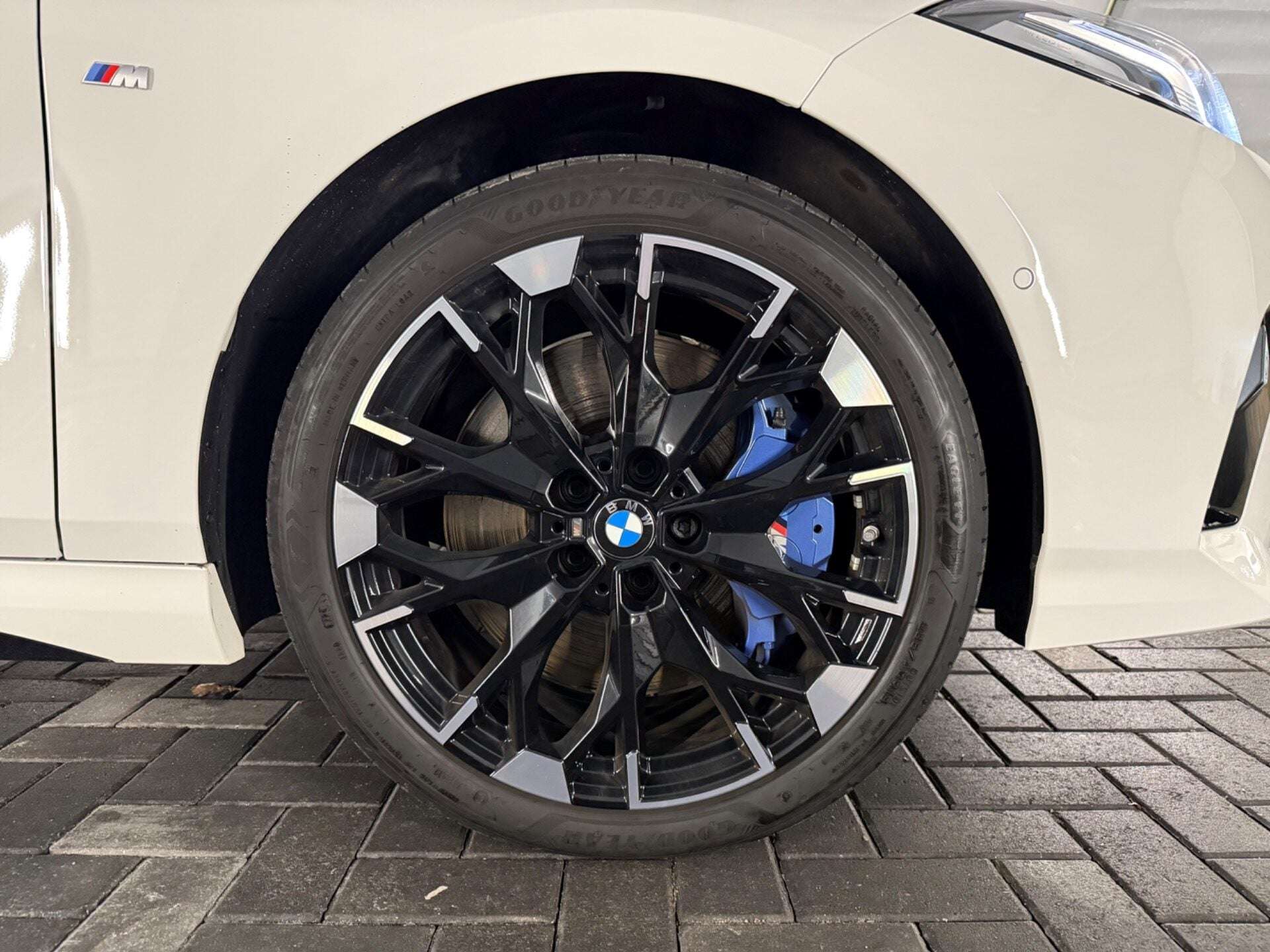 A 2025 BMW 1 SERIES M135 XDRIVE A 2025 BMW 1 SERIES M135 XDRIVE