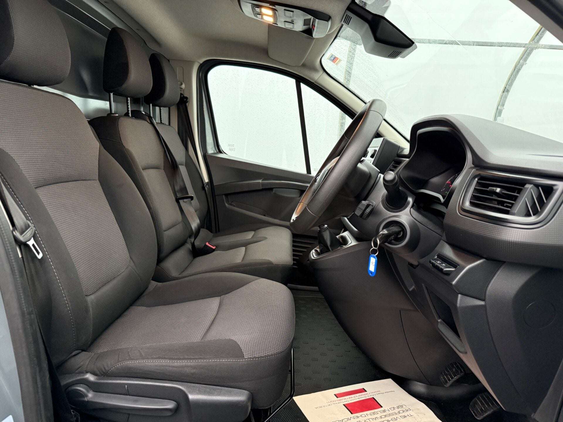 2023 RENAULT TRAFIC 2023 RENAULT TRAFIC