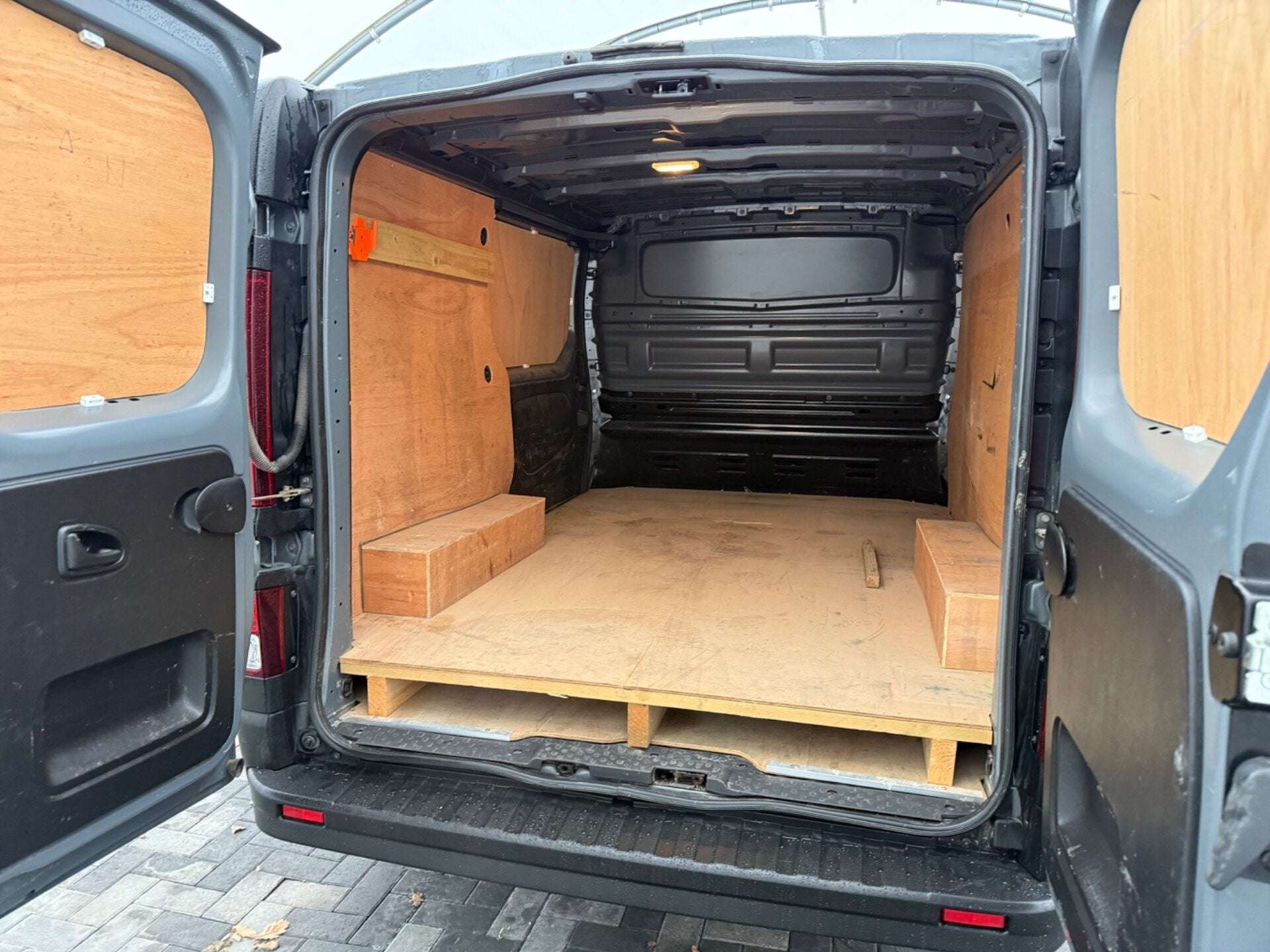 2023 RENAULT TRAFIC 2023 RENAULT TRAFIC