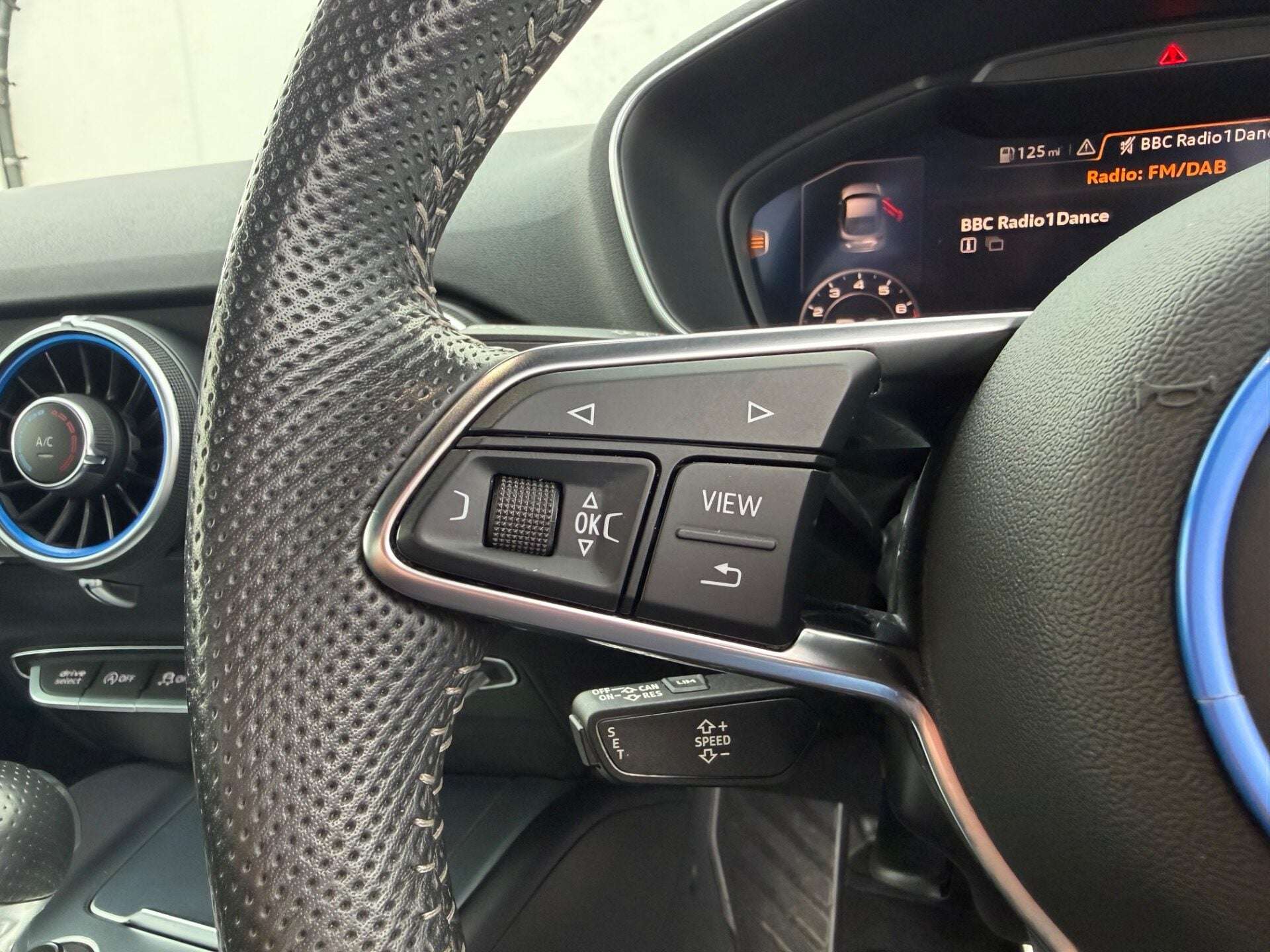 2022 AUDI TT 2022 AUDI TT