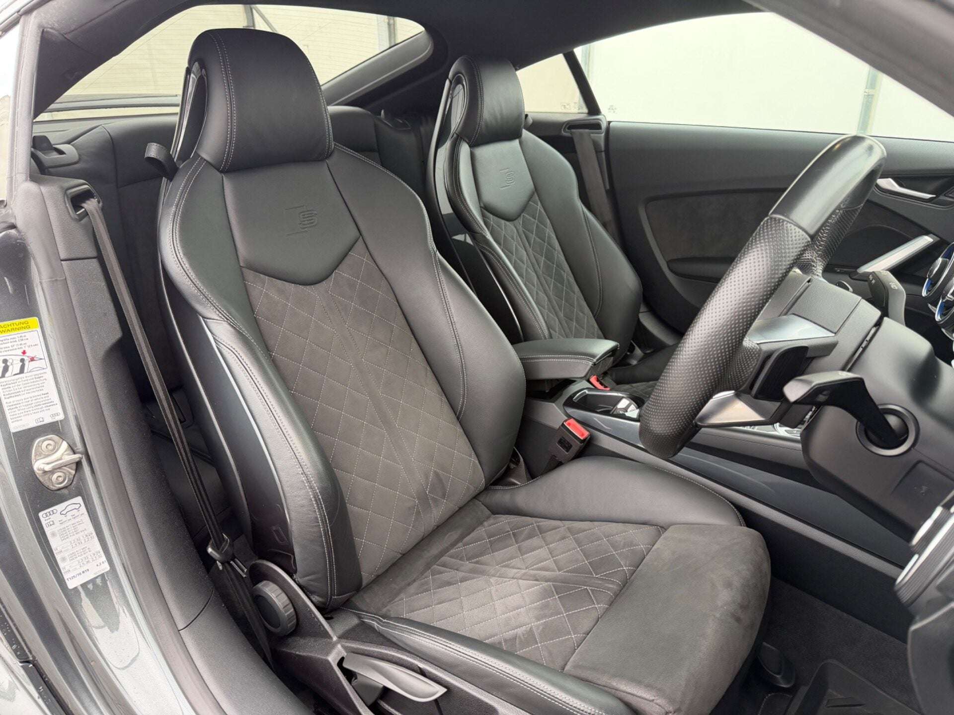 2022 AUDI TT 2022 AUDI TT