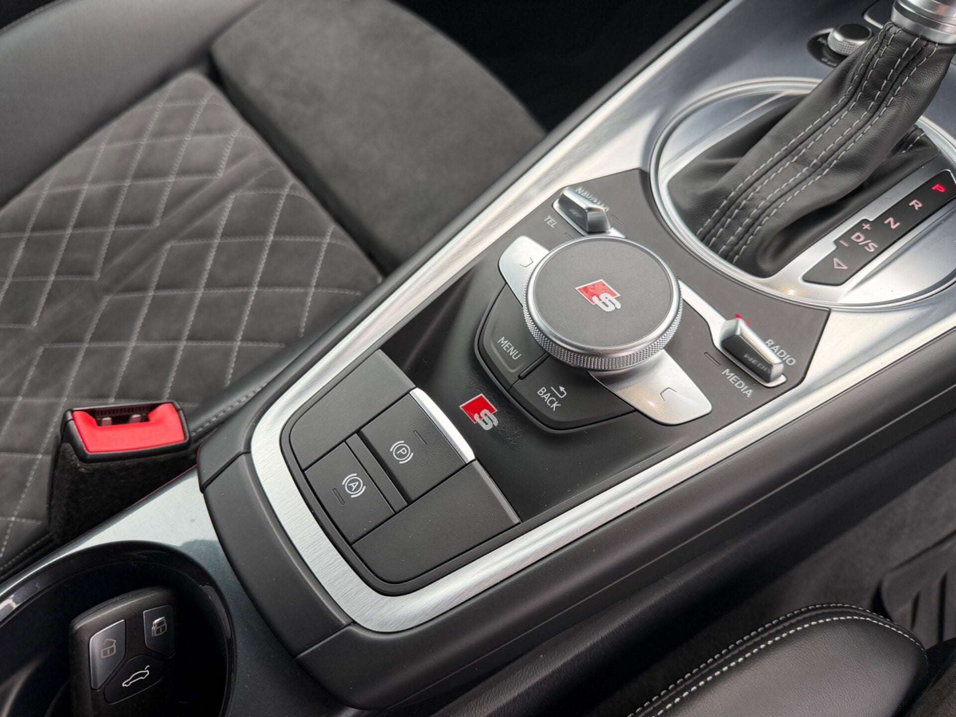 2022 AUDI TT 2022 AUDI TT