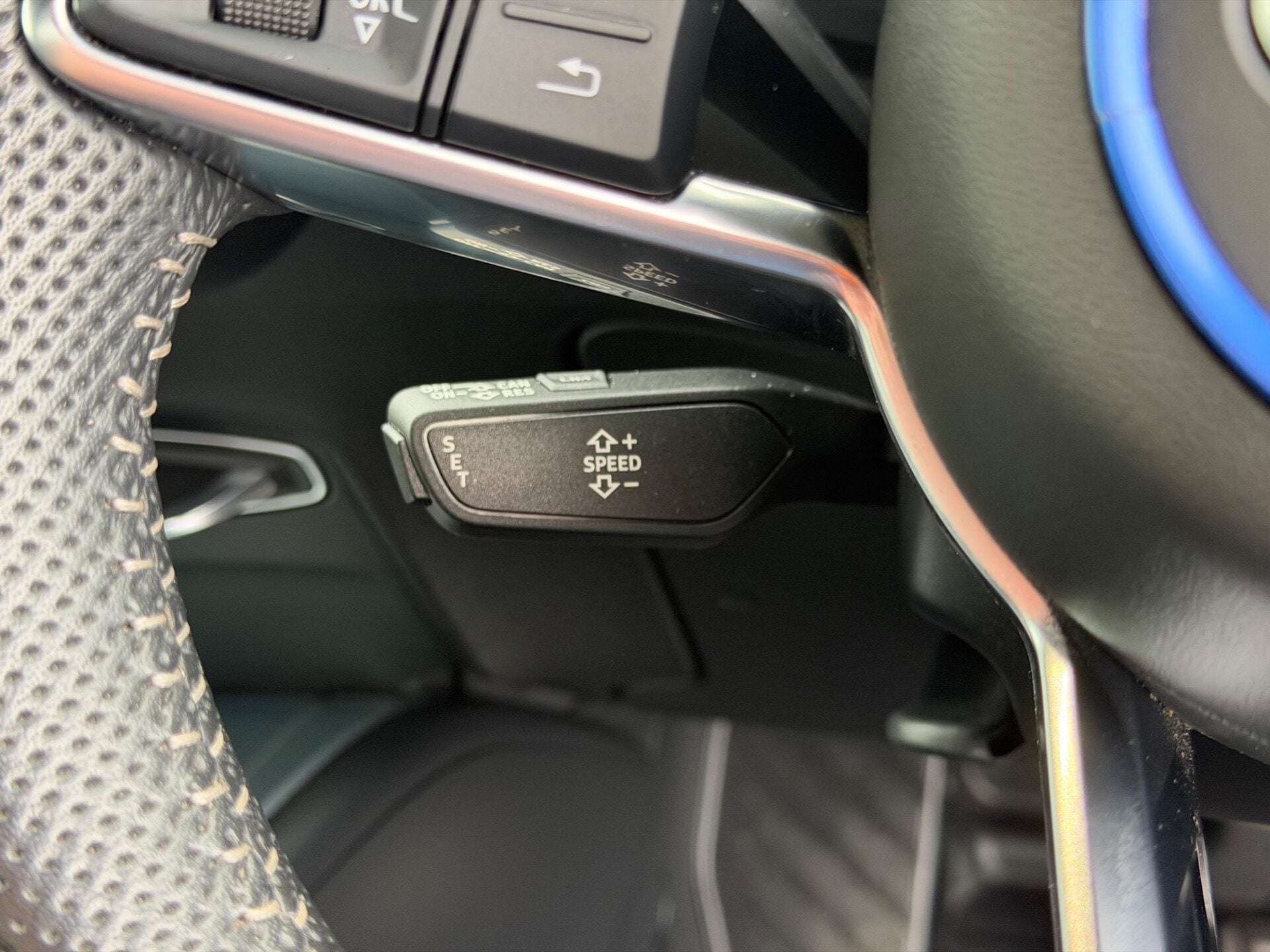 2022 AUDI TT 2022 AUDI TT