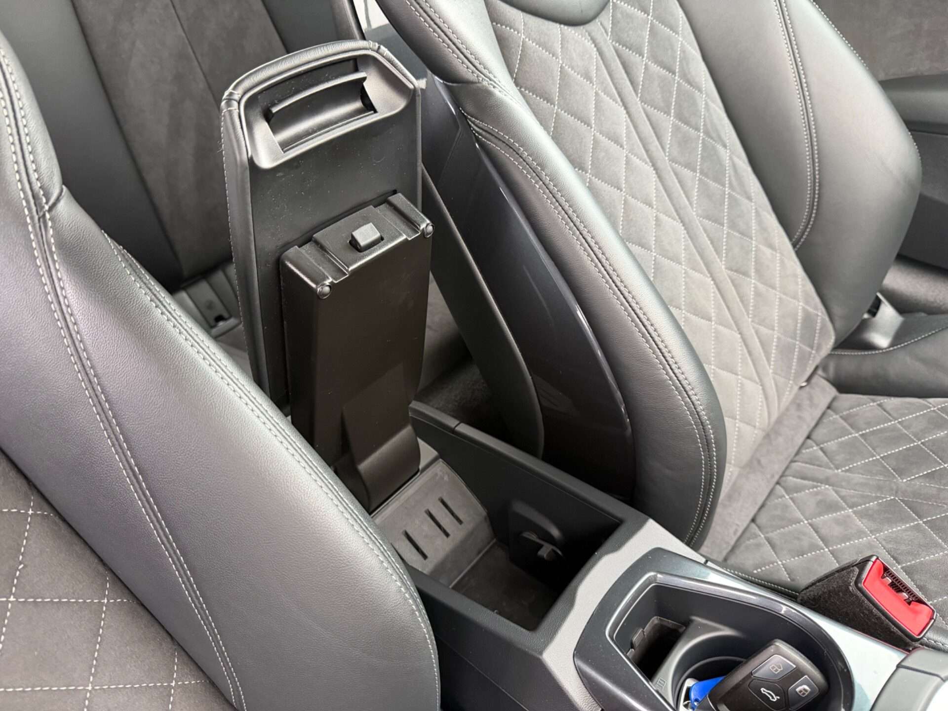 2022 AUDI TT 2022 AUDI TT