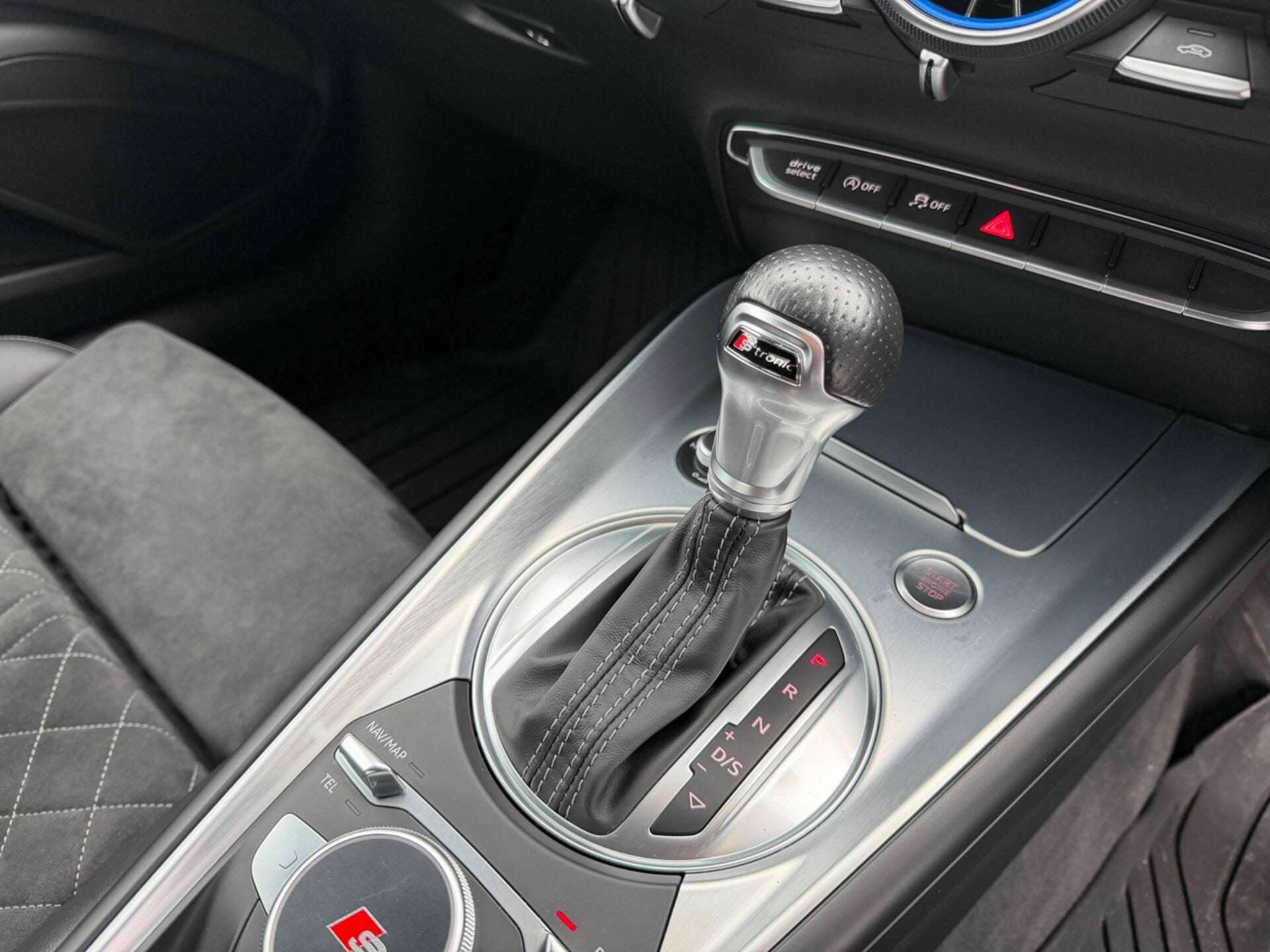 2022 AUDI TT 2022 AUDI TT