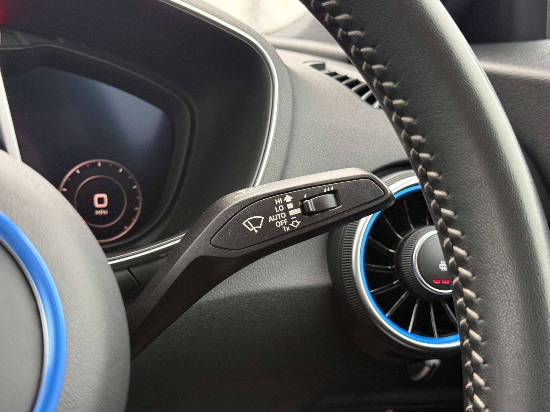 2022 AUDI TT 2022 AUDI TT