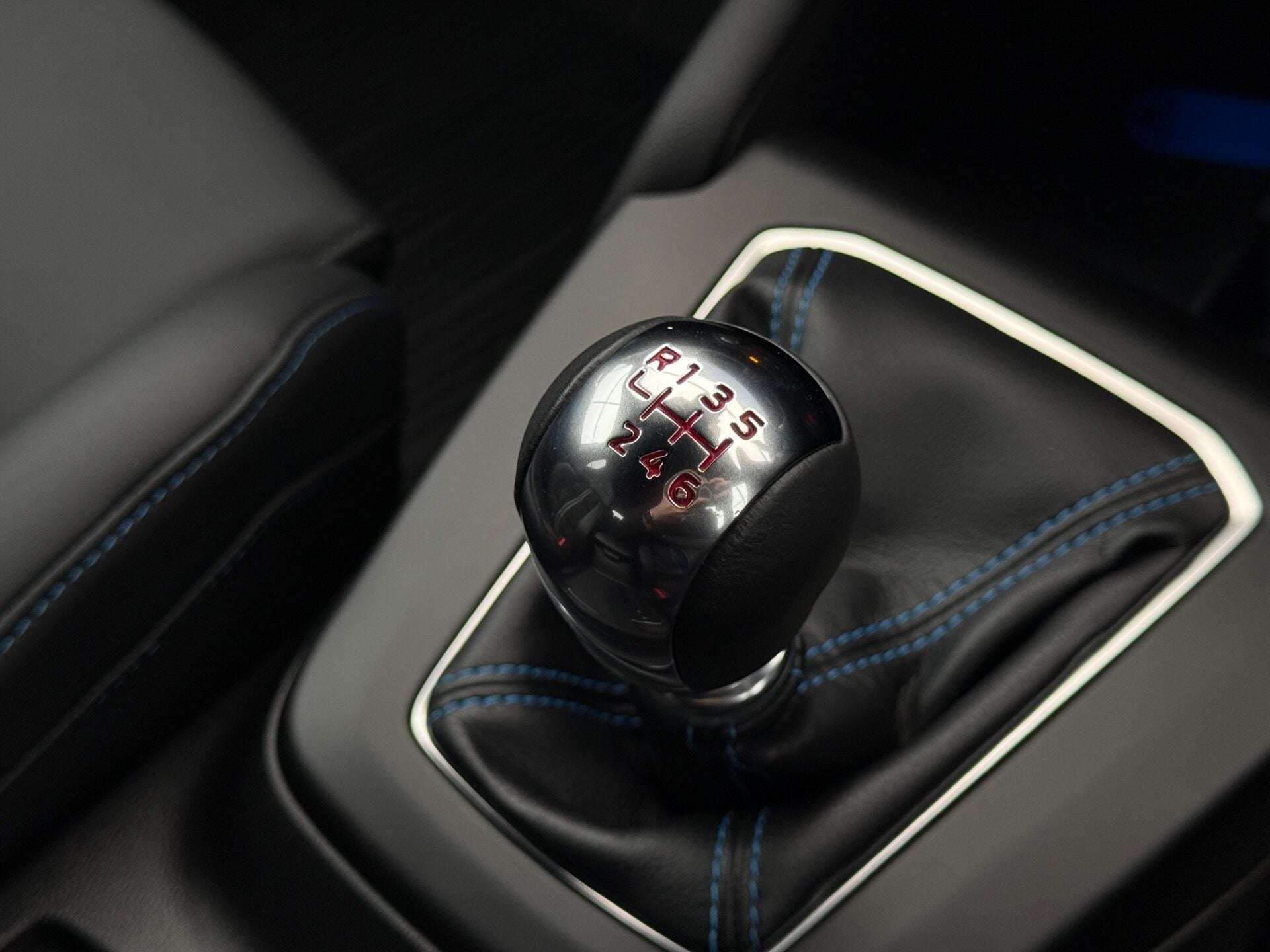 2024 FORD FOCUS 2024 FORD FOCUS