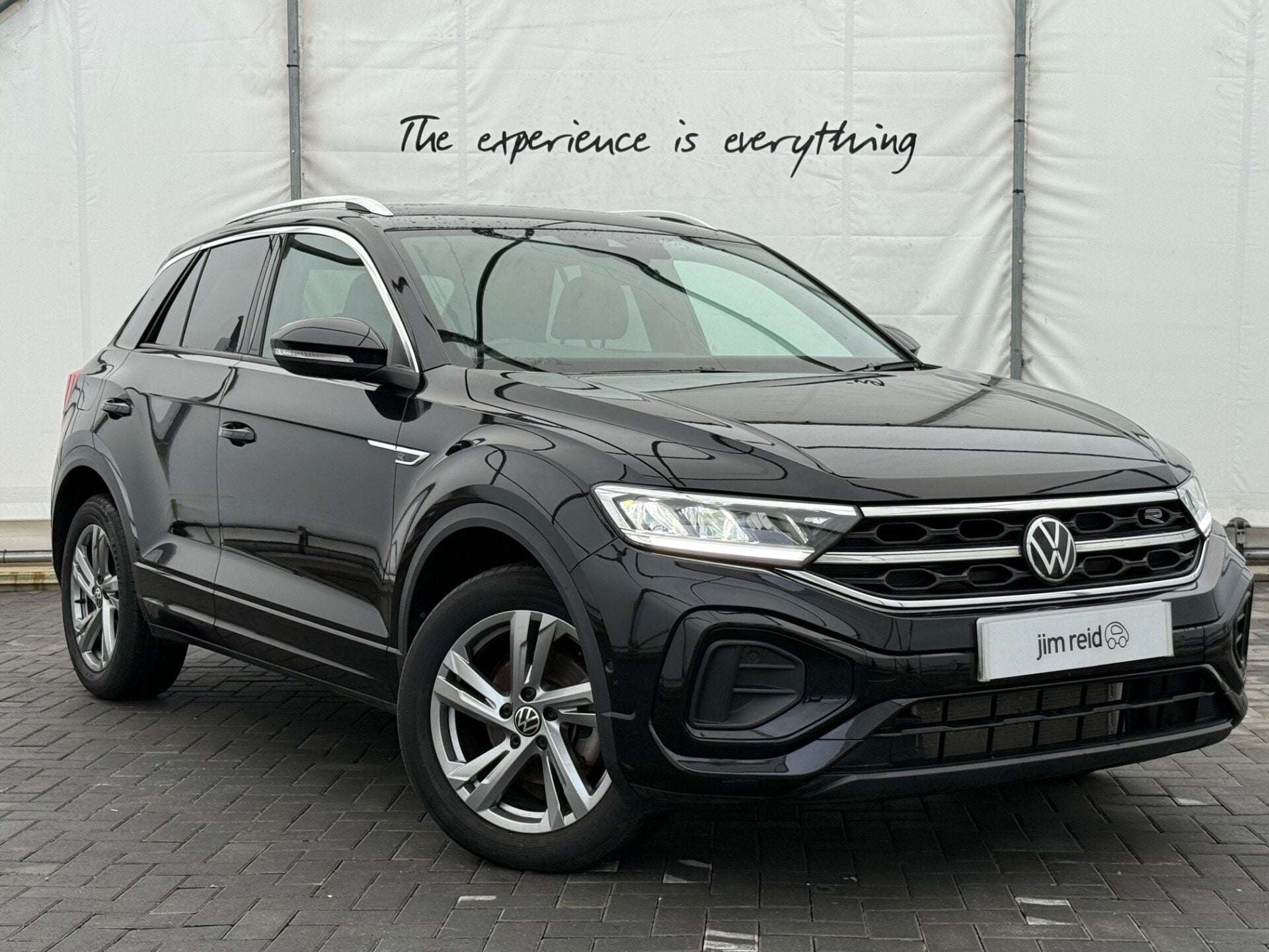 Check out this Volkswagen T-roc 2022 Petrol Automatic