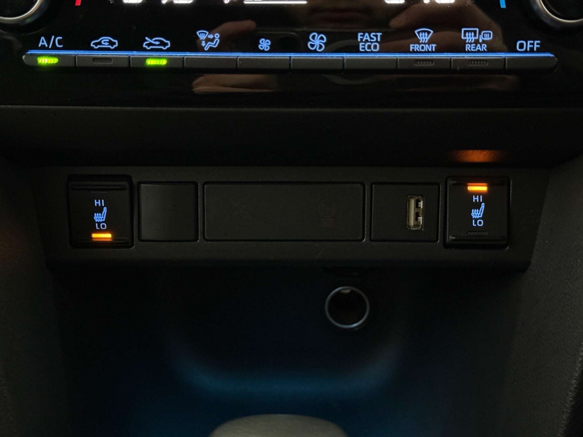 2022 TOYOTA YARIS CROSS 2022 TOYOTA YARIS CROSS