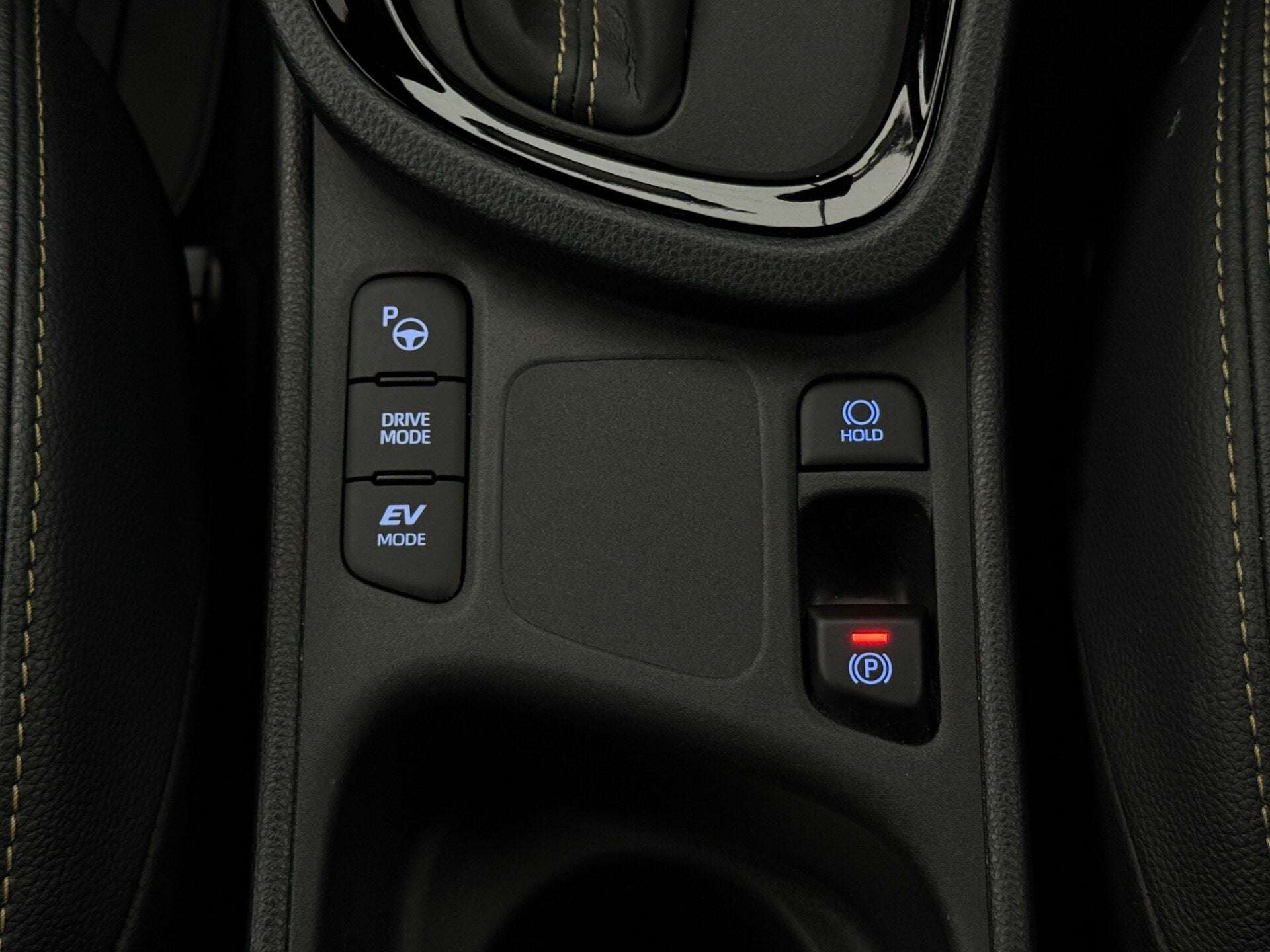 2022 TOYOTA YARIS CROSS 2022 TOYOTA YARIS CROSS