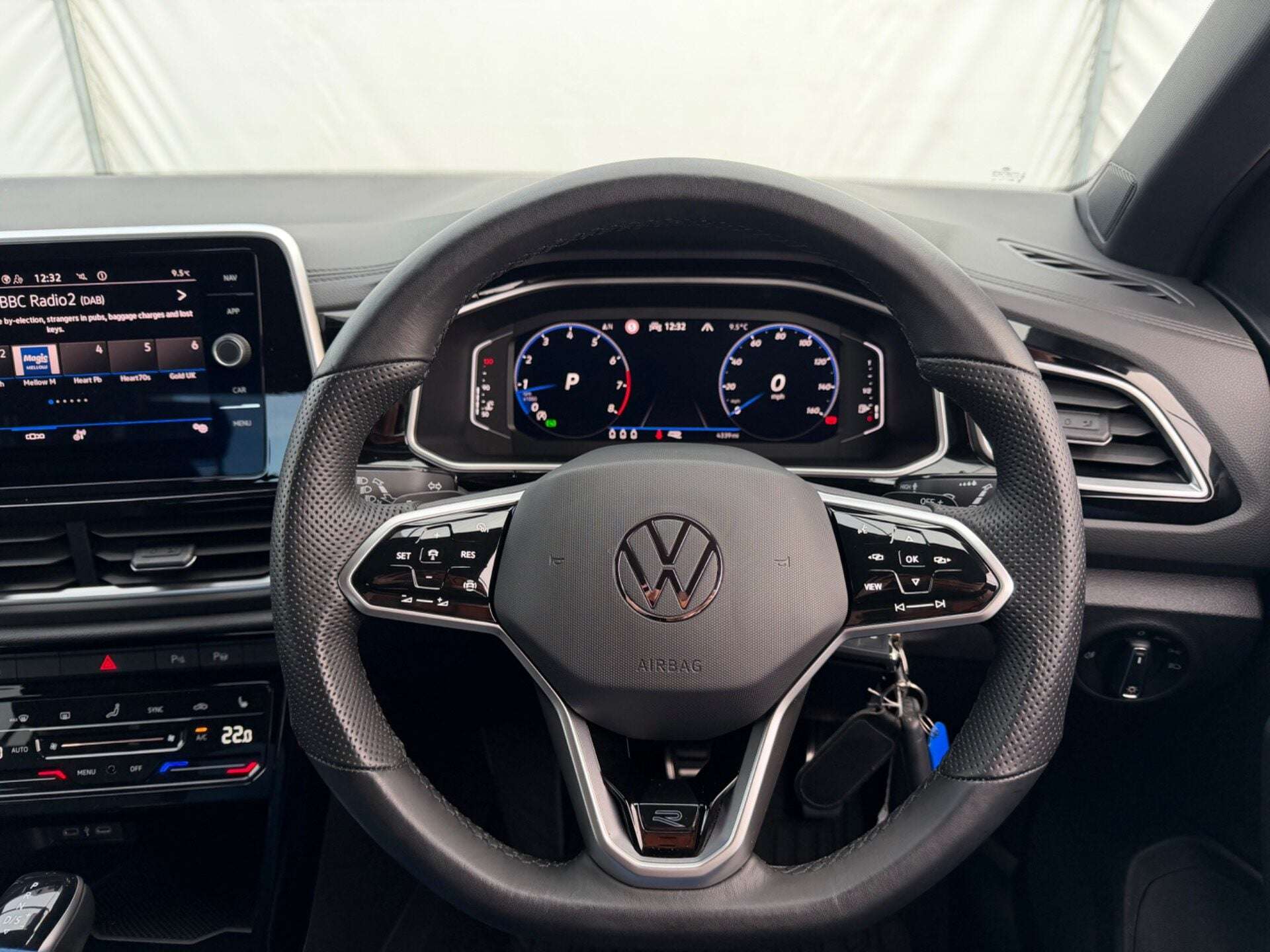 2023 VOLKSWAGEN T-ROC 2023 VOLKSWAGEN T-ROC