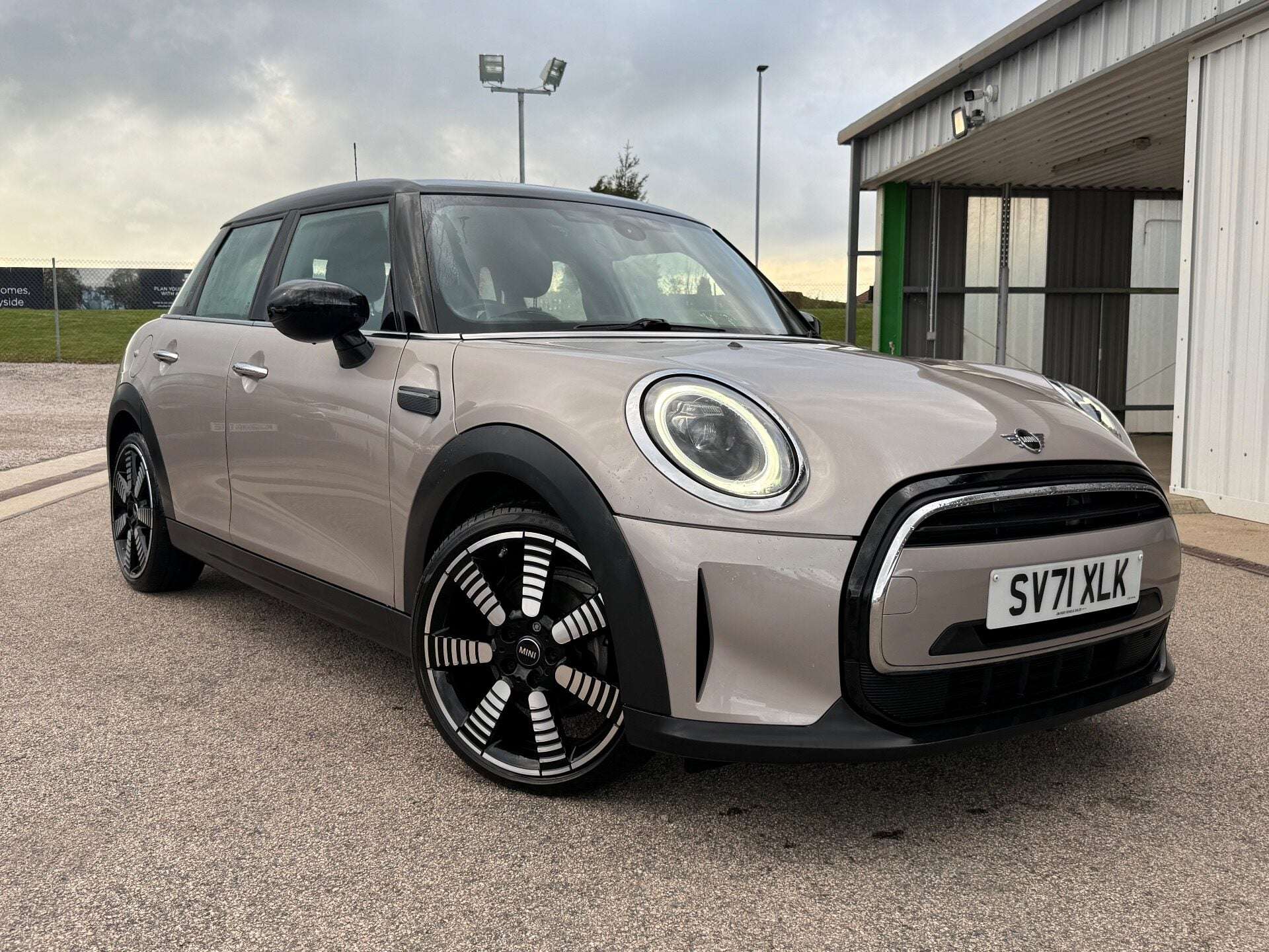 2021 MINI HATCH 2021 MINI HATCH