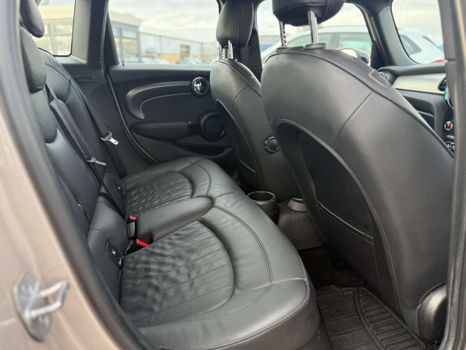 2021 MINI HATCH 2021 MINI HATCH