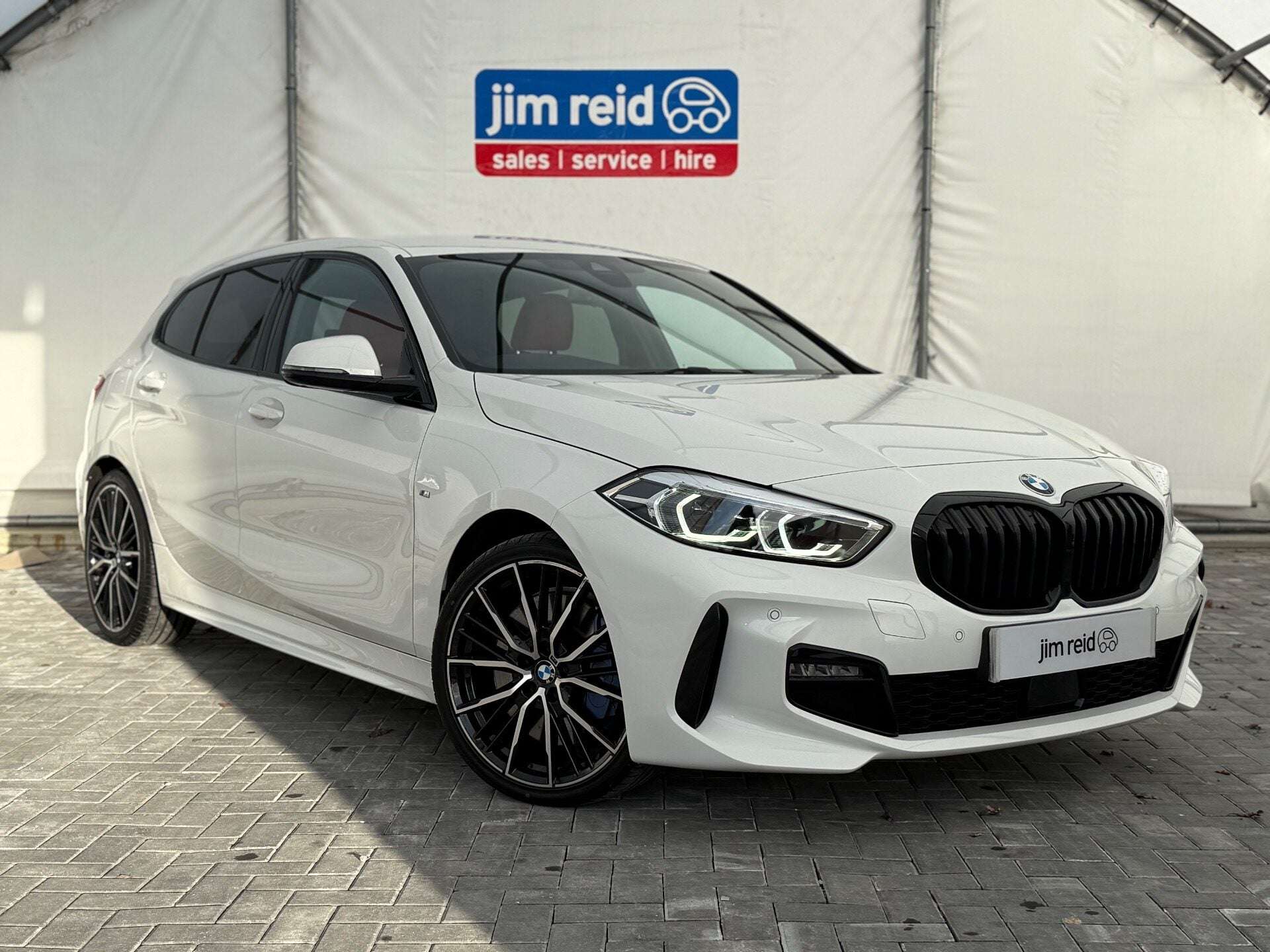 A 2020 BMW 1 SERIES 118I 1.5T M SPORT A 2020 BMW 1 SERIES 118I 1.5T M SPORT