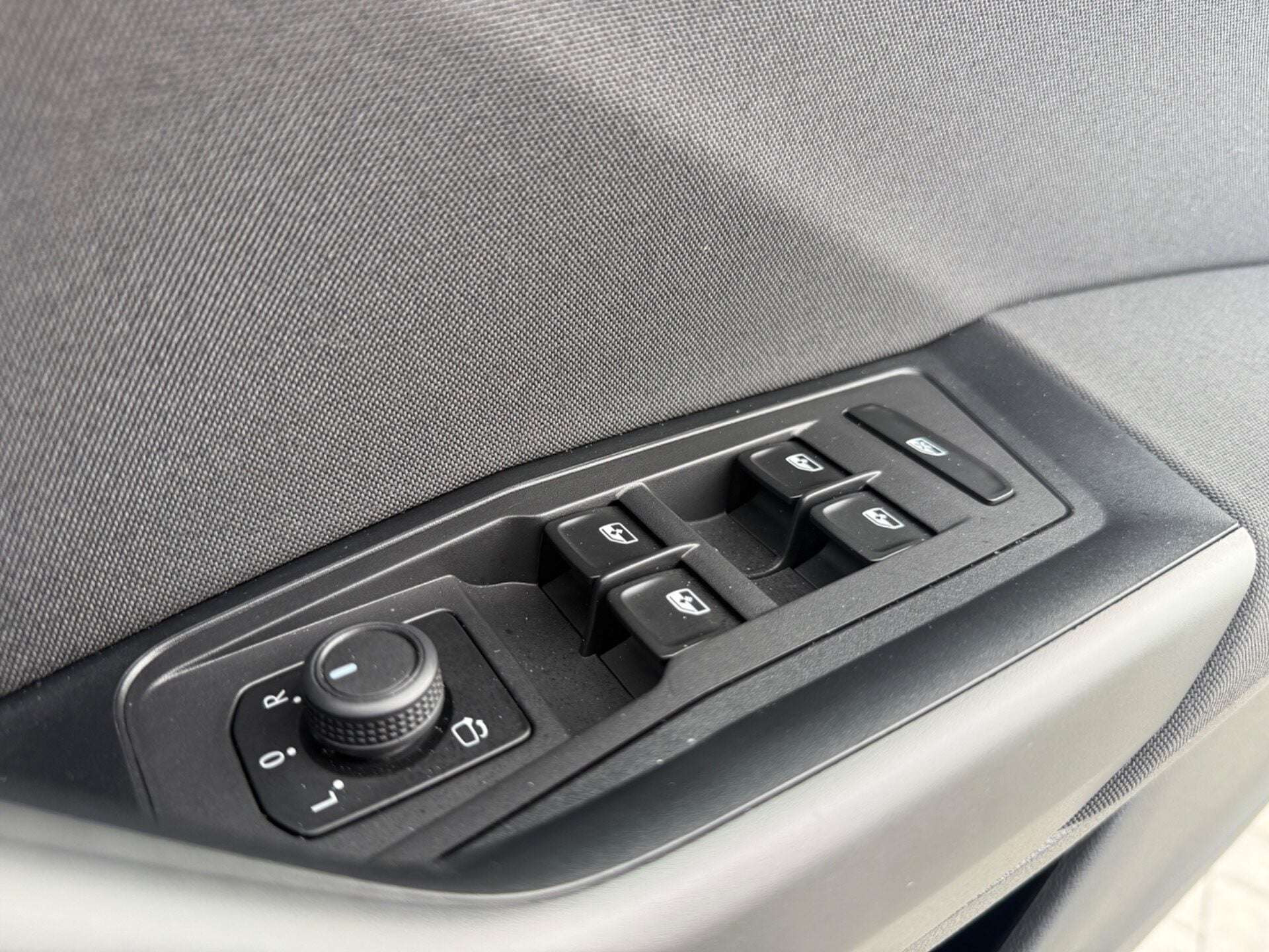 2023 VOLKSWAGEN T-ROC 2023 VOLKSWAGEN T-ROC