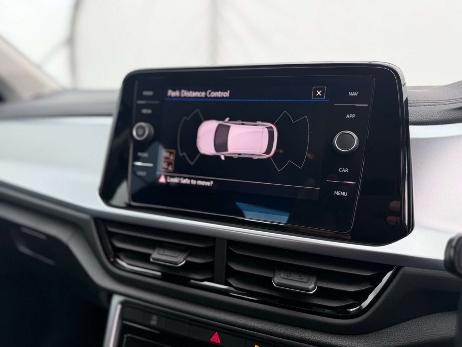 2023 VOLKSWAGEN T-ROC 2023 VOLKSWAGEN T-ROC