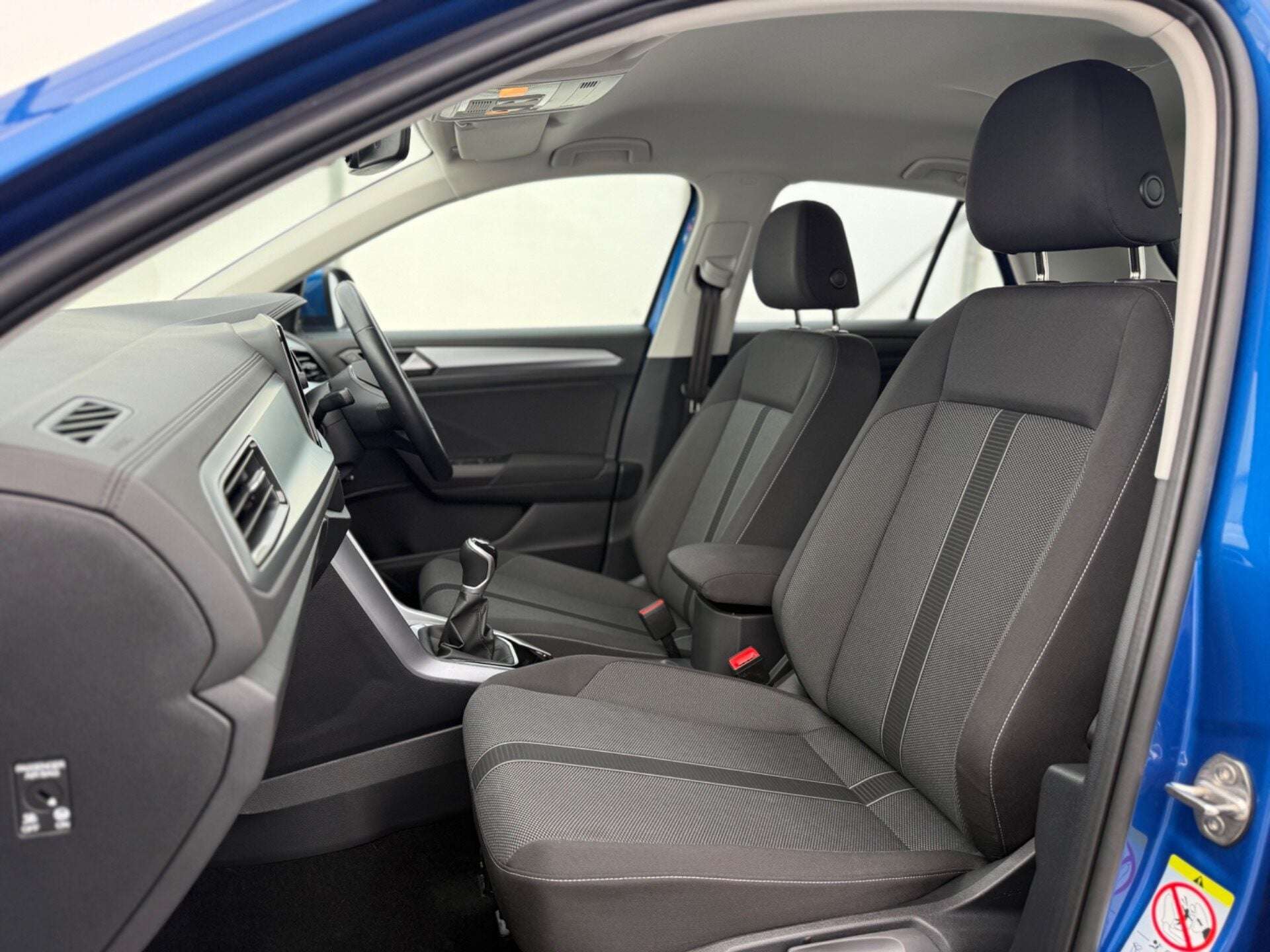 2023 VOLKSWAGEN T-ROC 2023 VOLKSWAGEN T-ROC