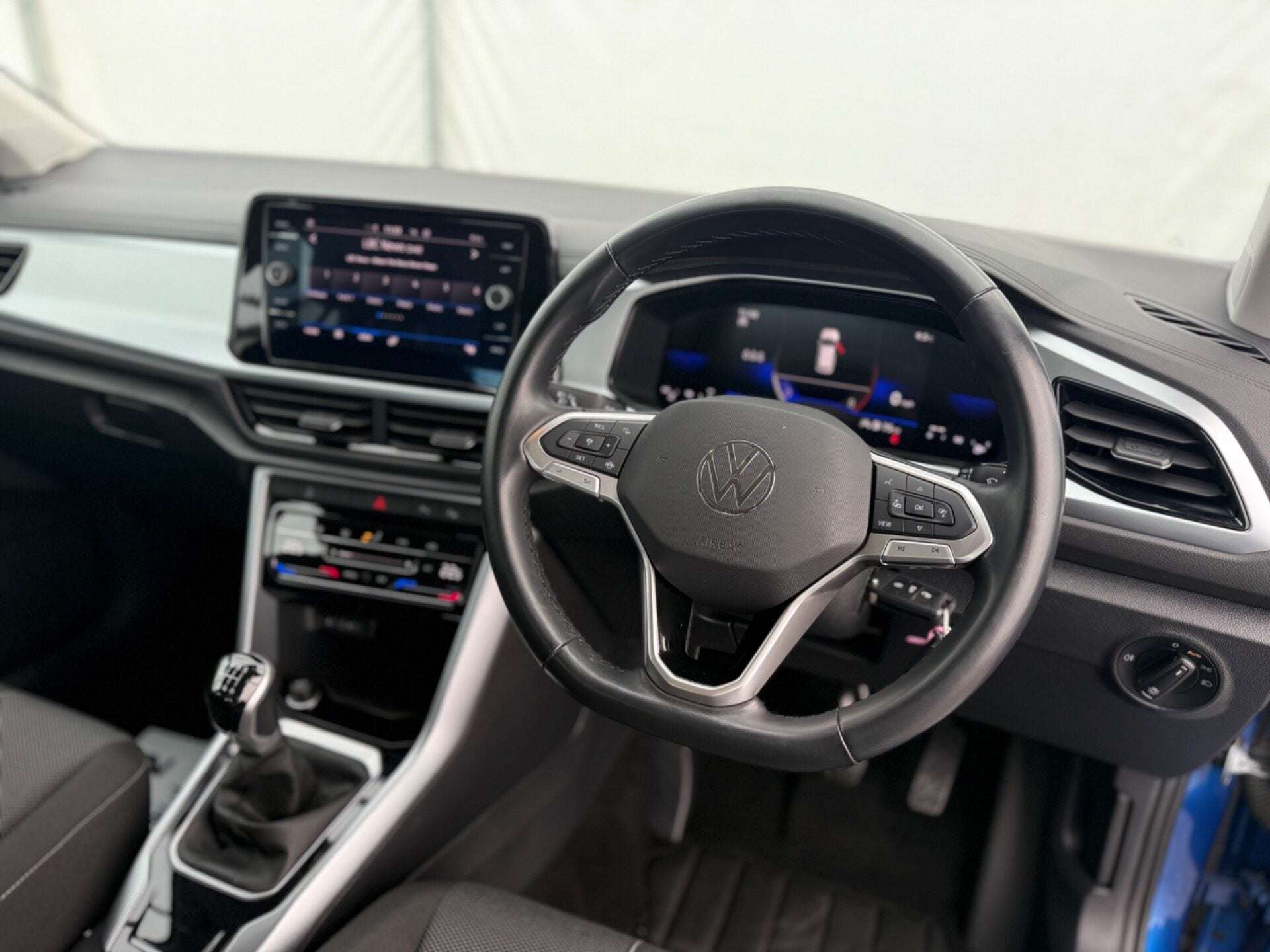 2023 VOLKSWAGEN T-ROC 2023 VOLKSWAGEN T-ROC