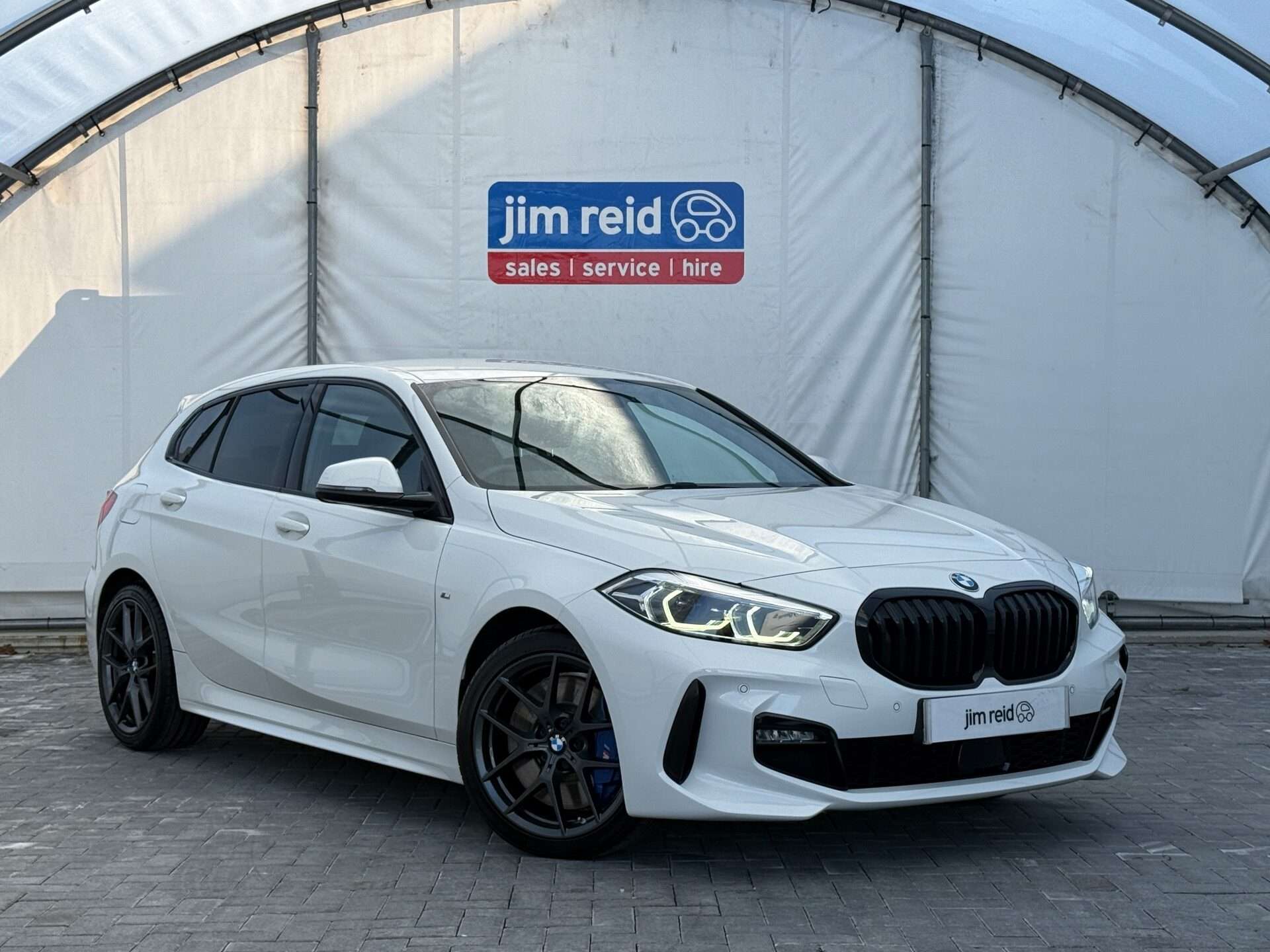 A 2021 BMW 1 SERIES 118I M SPORT A 2021 BMW 1 SERIES 118I M SPORT