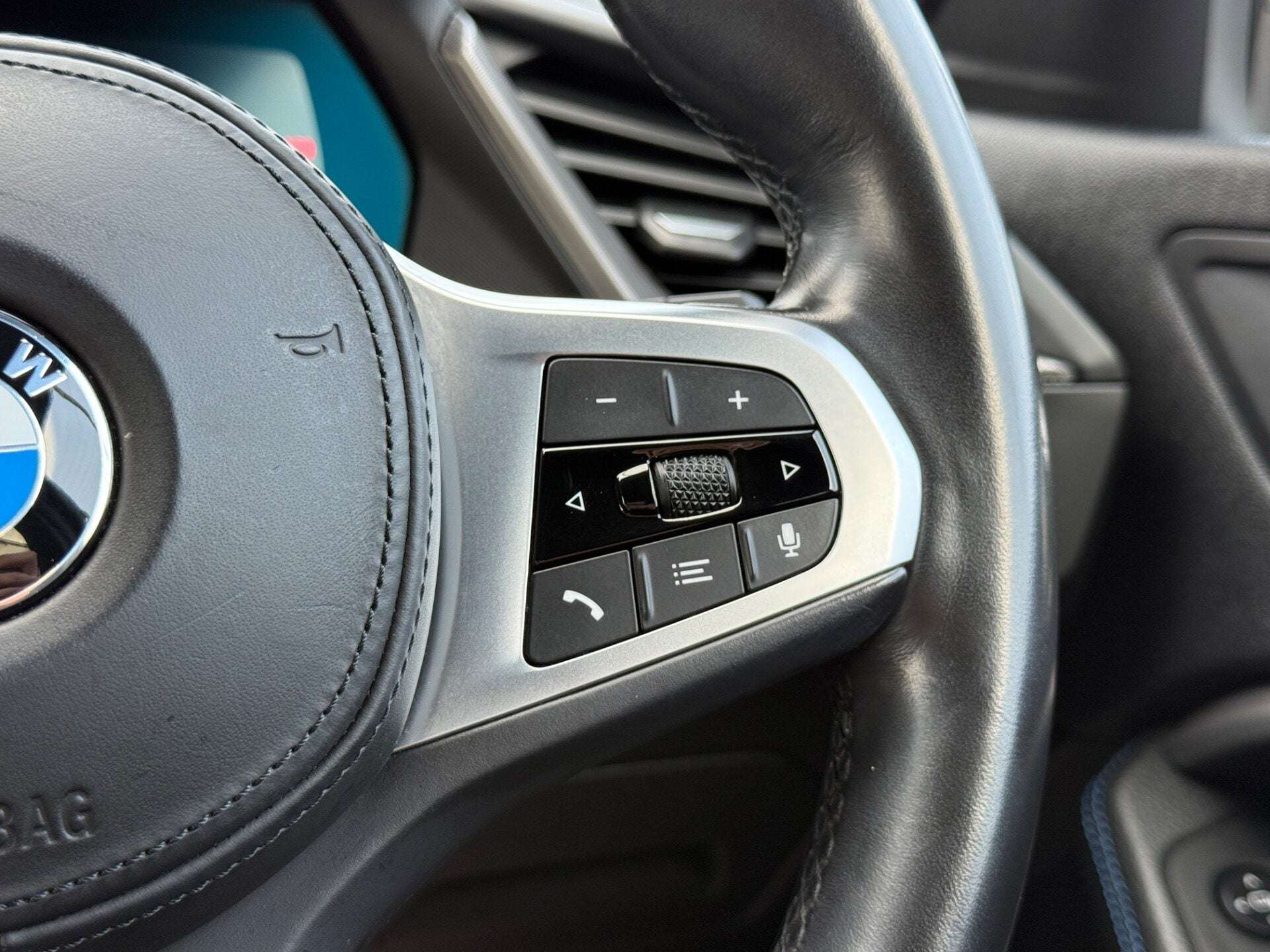 2021 BMW 1 SERIES 2021 BMW 1 SERIES