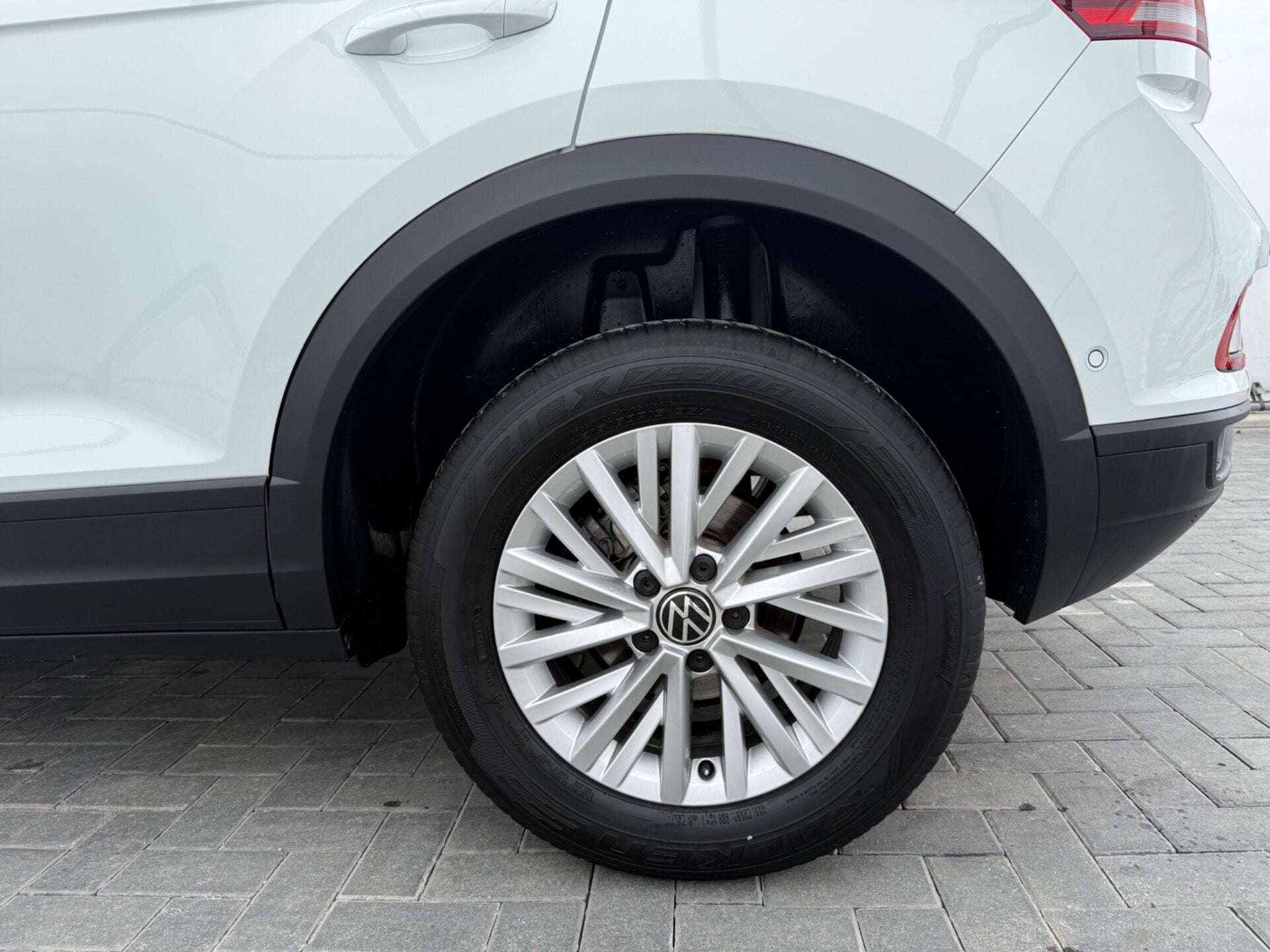 2024 VOLKSWAGEN T-ROC 2024 VOLKSWAGEN T-ROC