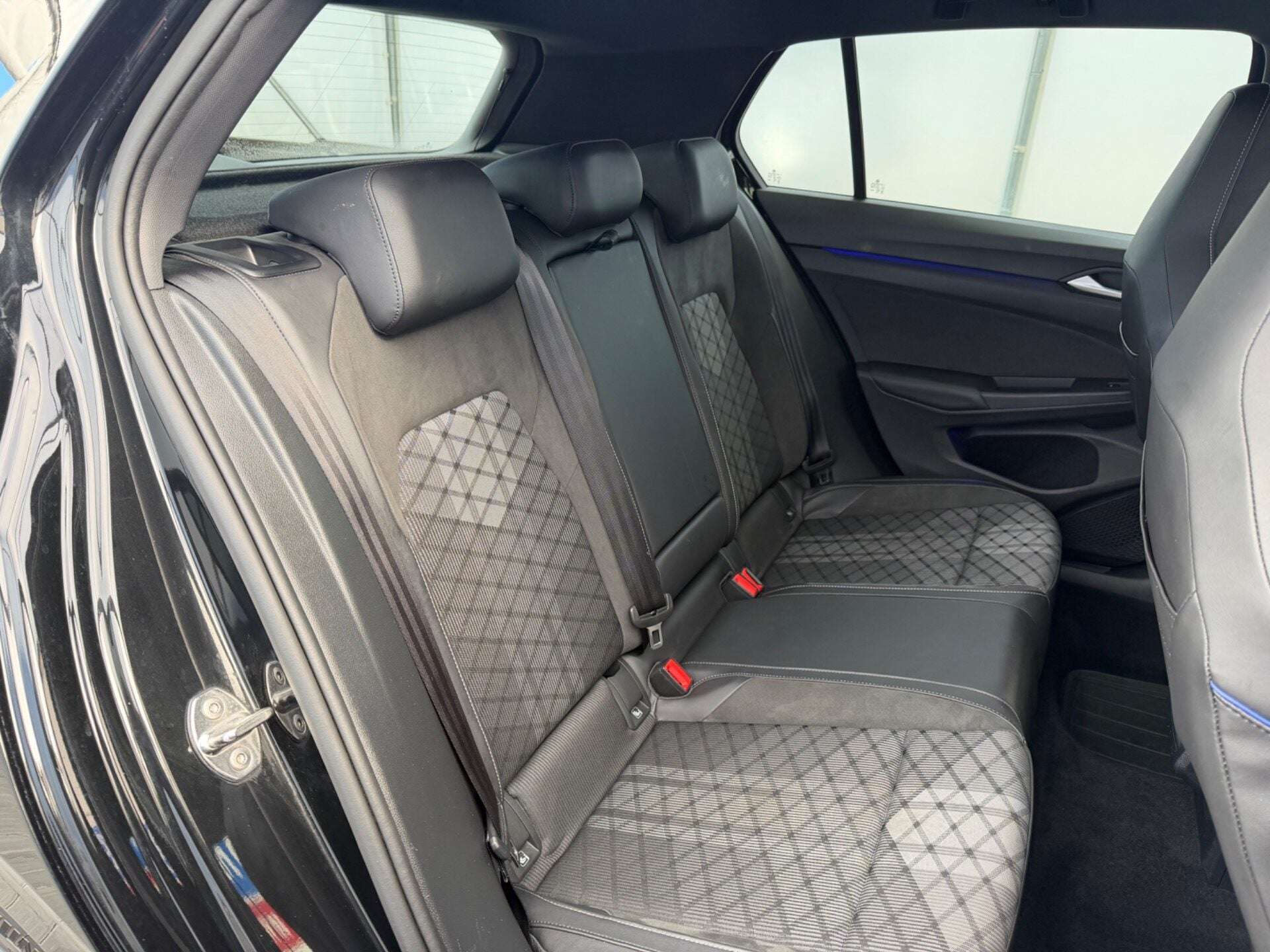 2025 VOLKSWAGEN GOLF 2025 VOLKSWAGEN GOLF