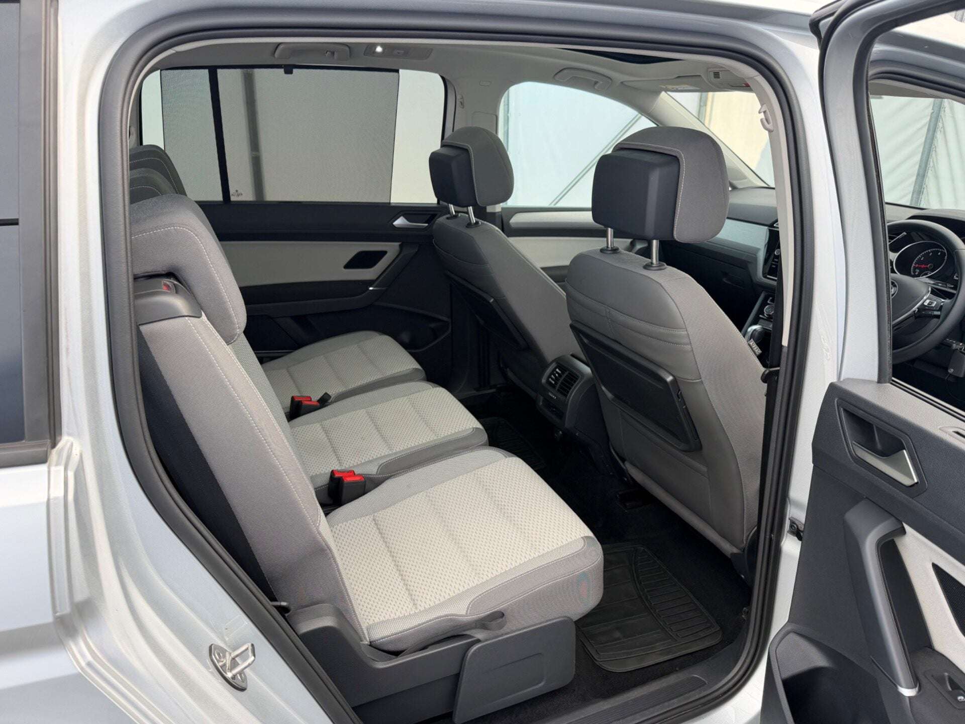 2022 VOLKSWAGEN TOURAN 2022 VOLKSWAGEN TOURAN