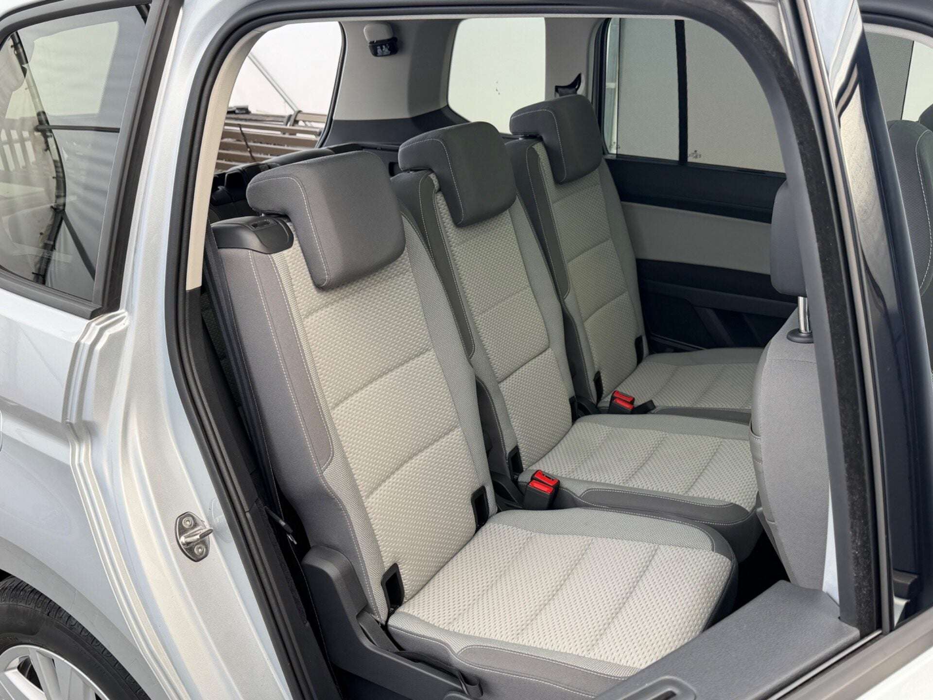 2022 VOLKSWAGEN TOURAN 2022 VOLKSWAGEN TOURAN