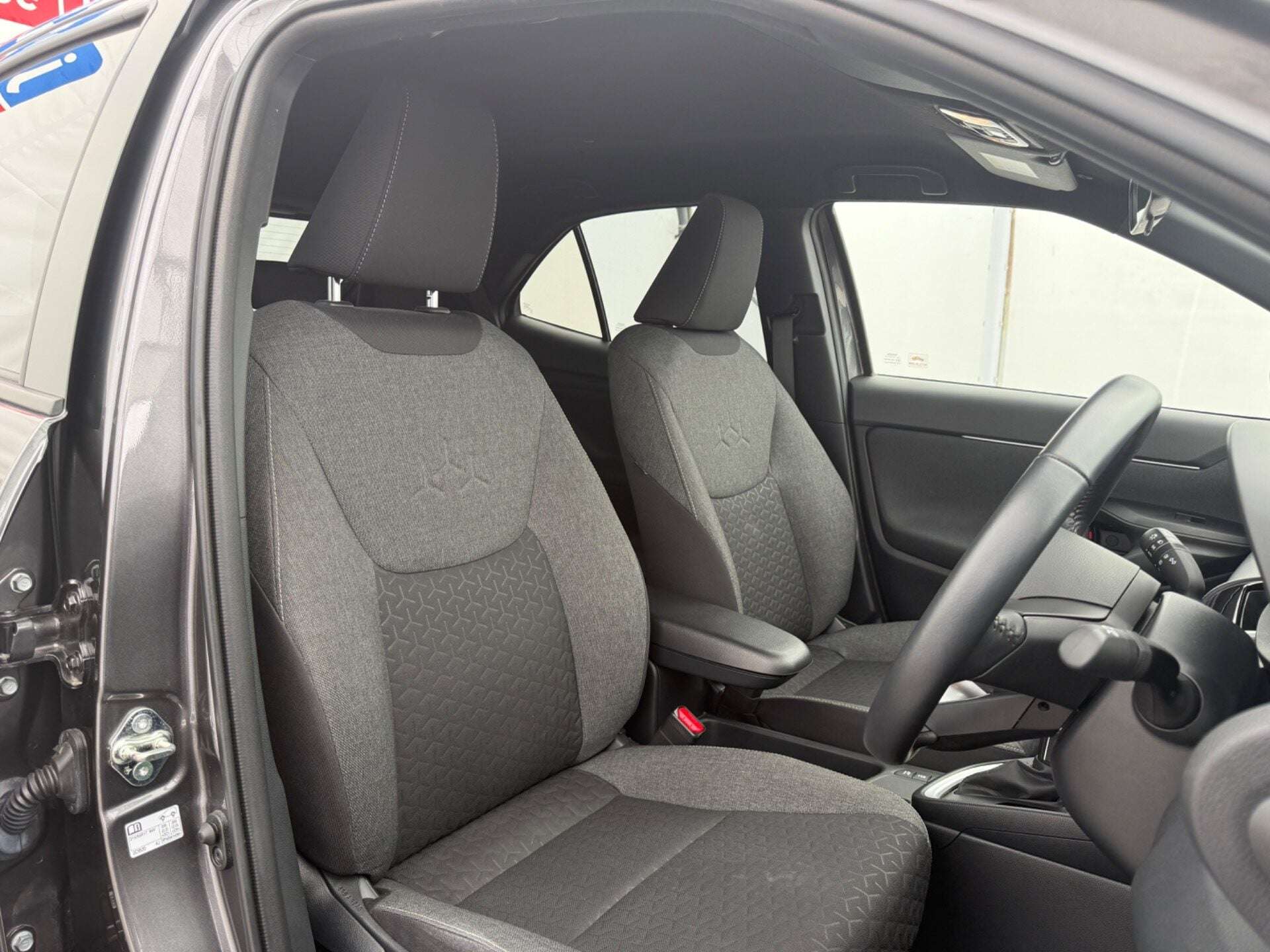 2025 TOYOTA YARIS CROSS 2025 TOYOTA YARIS CROSS