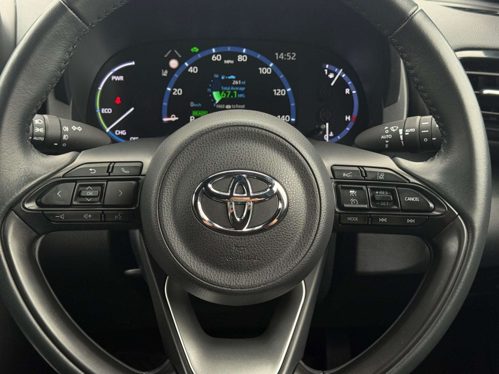 2025 TOYOTA YARIS CROSS 2025 TOYOTA YARIS CROSS