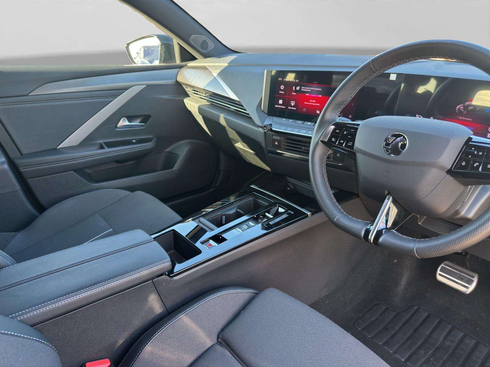 2024 VAUXHALL ASTRA 2024 VAUXHALL ASTRA