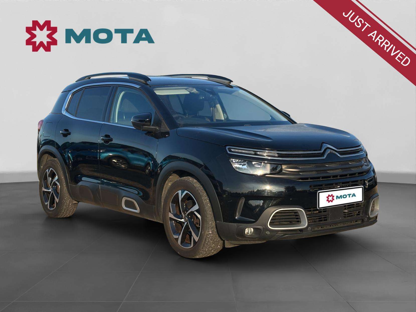 A 2019 CITROEN C5 AIRCROSS 1.5 BlueHDi Flair SUV 5dr Diesel Manual Euro 6 (s/s) (130 ps) A 2019 CITROEN C5 AIRCROSS 1.5 BlueHDi Flair SUV 5dr Diesel Manual Euro 6 (s/s) (130 ps)