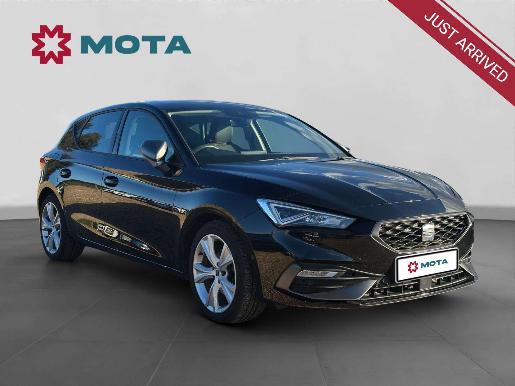 A 2021 SEAT LEON 1.5 TSI EVO FR Hatchback 5dr Petrol Manual Euro 6 (s/s) (130 ps) A 2021 SEAT LEON 1.5 TSI EVO FR Hatchback 5dr Petrol Manual Euro 6 (s/s) (130 ps)