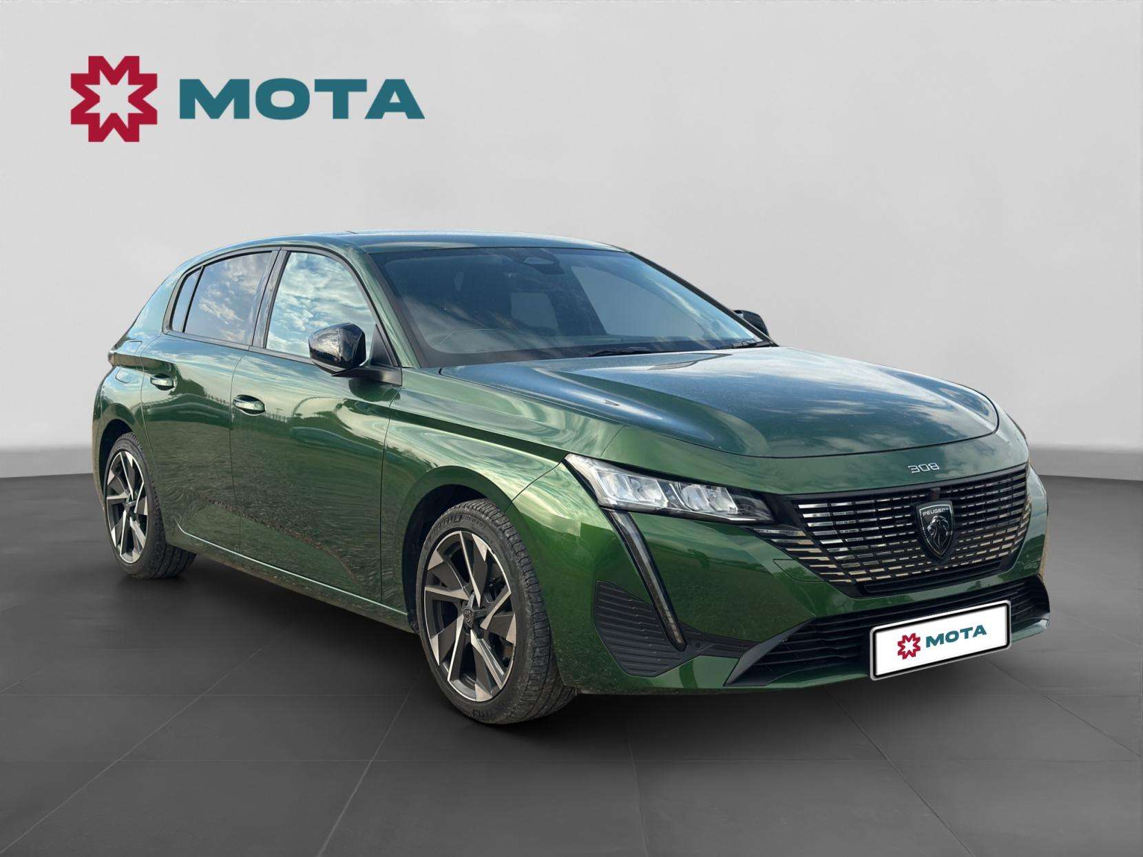 A 2023 PEUGEOT 308 1.2 PureTech Allure Premium Hatchback 5dr Petrol EAT Euro 6 (s/s) (130 ps) A 2023 PEUGEOT 308 1.2 PureTech Allure Premium Hatchback 5dr Petrol EAT Euro 6 (s/s) (130 ps)