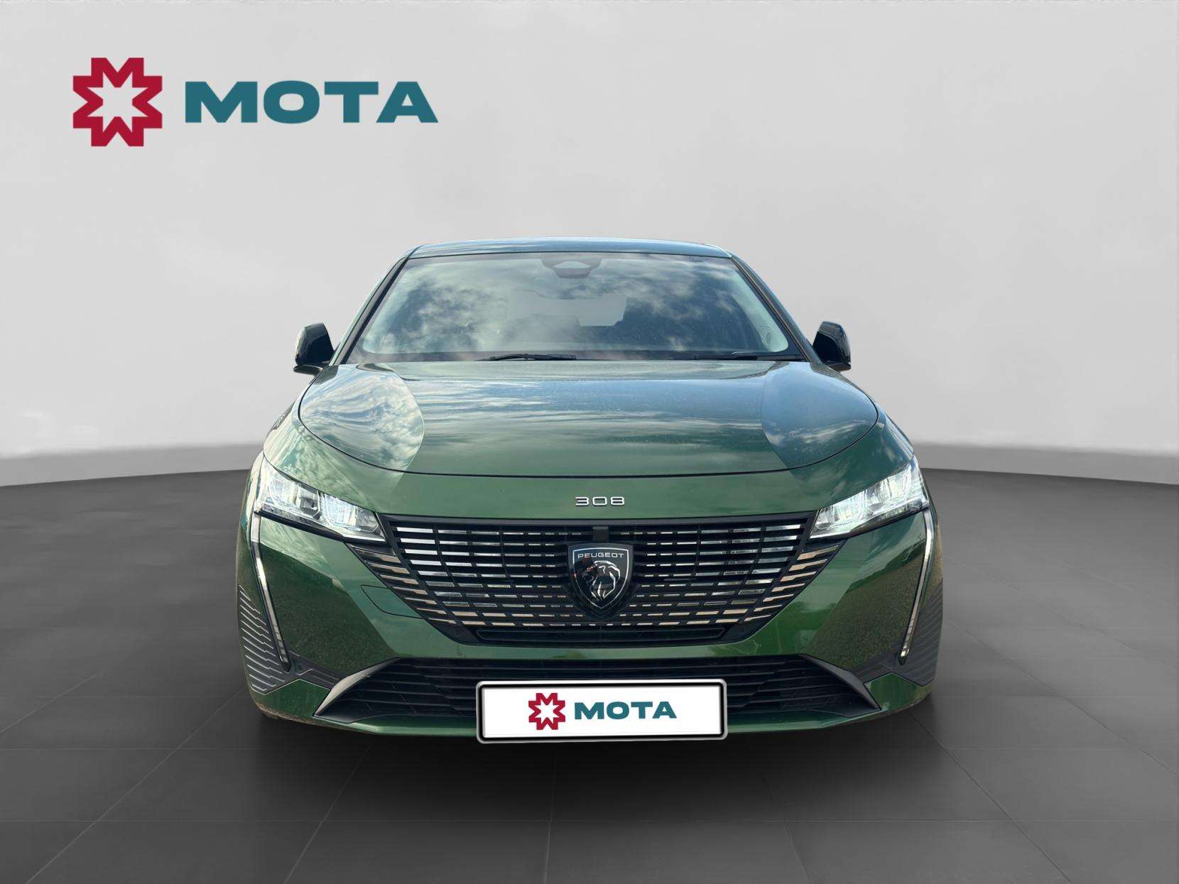 A 2023 PEUGEOT 308 1.2 PureTech Allure Premium Hatchback 5dr Petrol EAT Euro 6 (s/s) (130 ps) A 2023 PEUGEOT 308 1.2 PureTech Allure Premium Hatchback 5dr Petrol EAT Euro 6 (s/s) (130 ps)