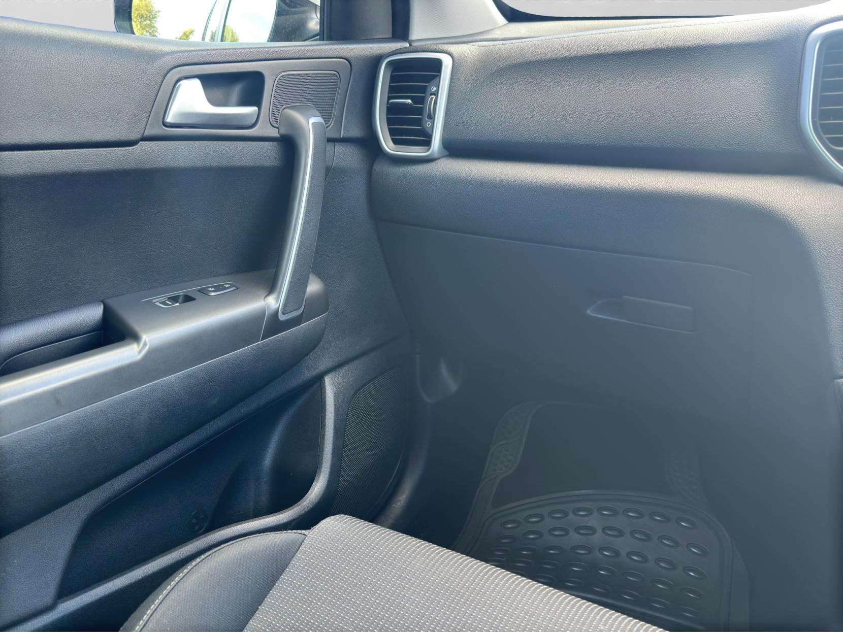 2021 KIA SPORTAGE 2021 KIA SPORTAGE
