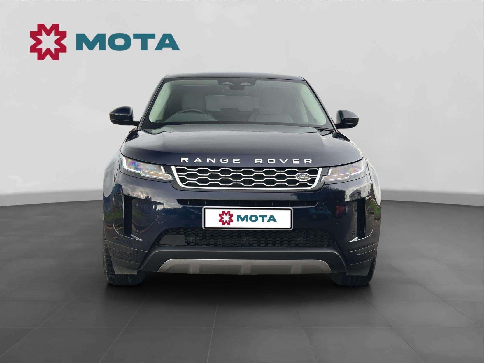 A 2021 LAND ROVER RANGE ROVER EVOQUE 2.0 D165 S SUV 5dr Diesel Manual FWD Euro 6 (s/s) (163 ps) A 2021 LAND ROVER RANGE ROVER EVOQUE 2.0 D165 S SUV 5dr Diesel Manual FWD Euro 6 (s/s) (163 ps)