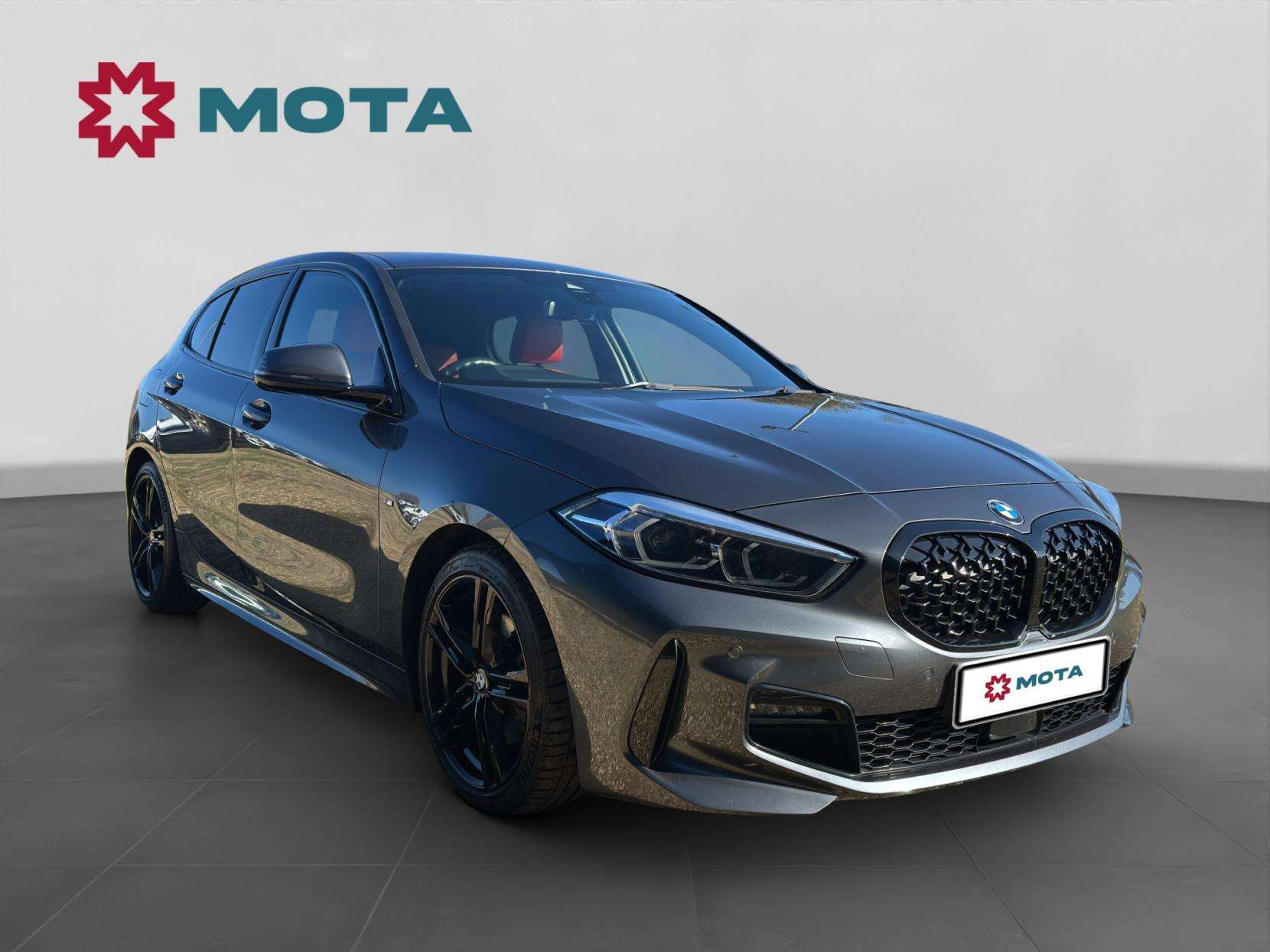 A 2020 BMW 1 SERIES 2.0 118d M Sport Hatchback 5dr Diesel Manual Euro 6 (s/s) (150 ps) A 2020 BMW 1 SERIES 2.0 118d M Sport Hatchback 5dr Diesel Manual Euro 6 (s/s) (150 ps)