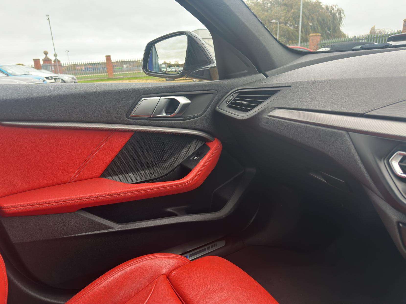 2020 BMW 1 SERIES 2020 BMW 1 SERIES