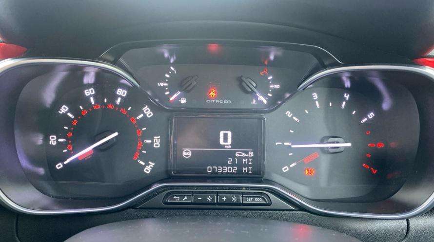 A 2020 CITROEN C3 1.2 PureTech Flair Plus Hatchback 5dr Petrol Manual Euro 6 (s/s) (83 ps) A 2020 CITROEN C3 1.2 PureTech Flair Plus Hatchback 5dr Petrol Manual Euro 6 (s/s) (83 ps)