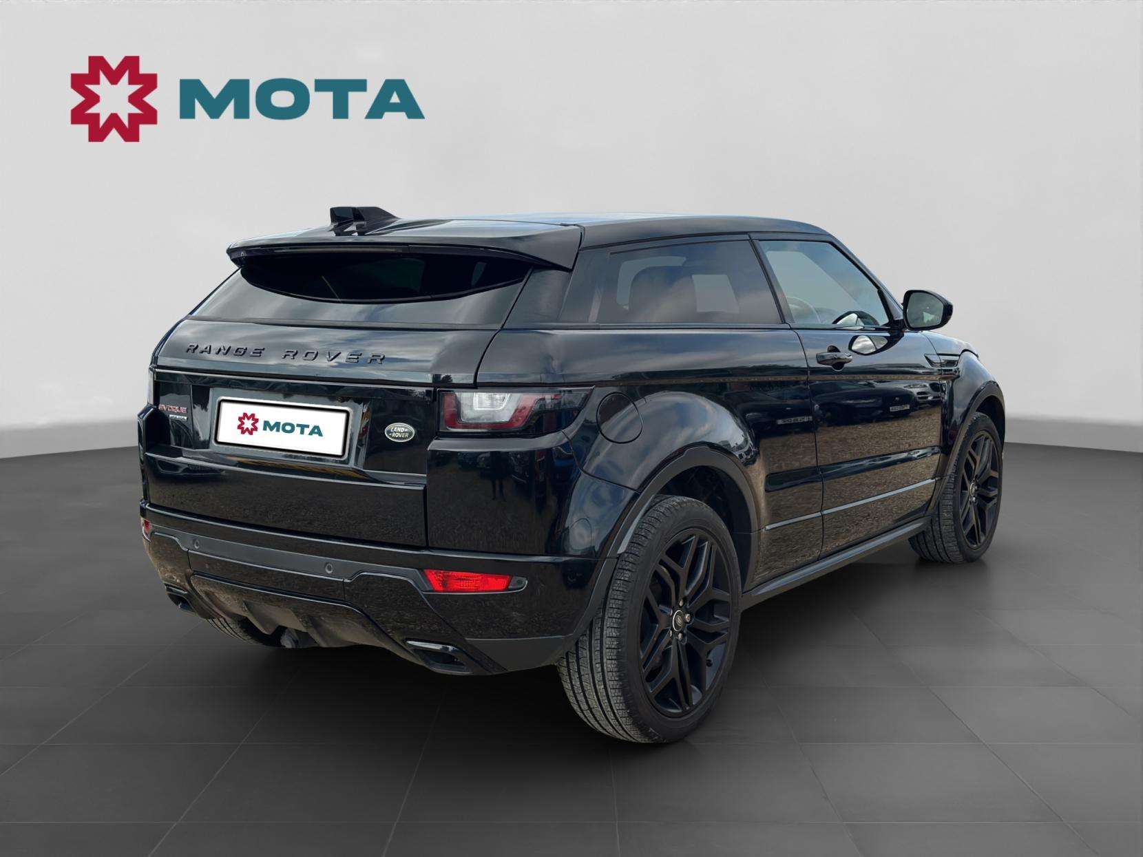 A 2016 LAND ROVER RANGE ROVER EVOQUE 2.0 TD4 HSE Dynamic Coupe 3dr Diesel Auto 4WD Euro 6 (s/s) (180 ps) A 2016 LAND ROVER RANGE ROVER EVOQUE 2.0 TD4 HSE Dynamic Coupe 3dr Diesel Auto 4WD Euro 6 (s/s) (180 ps)