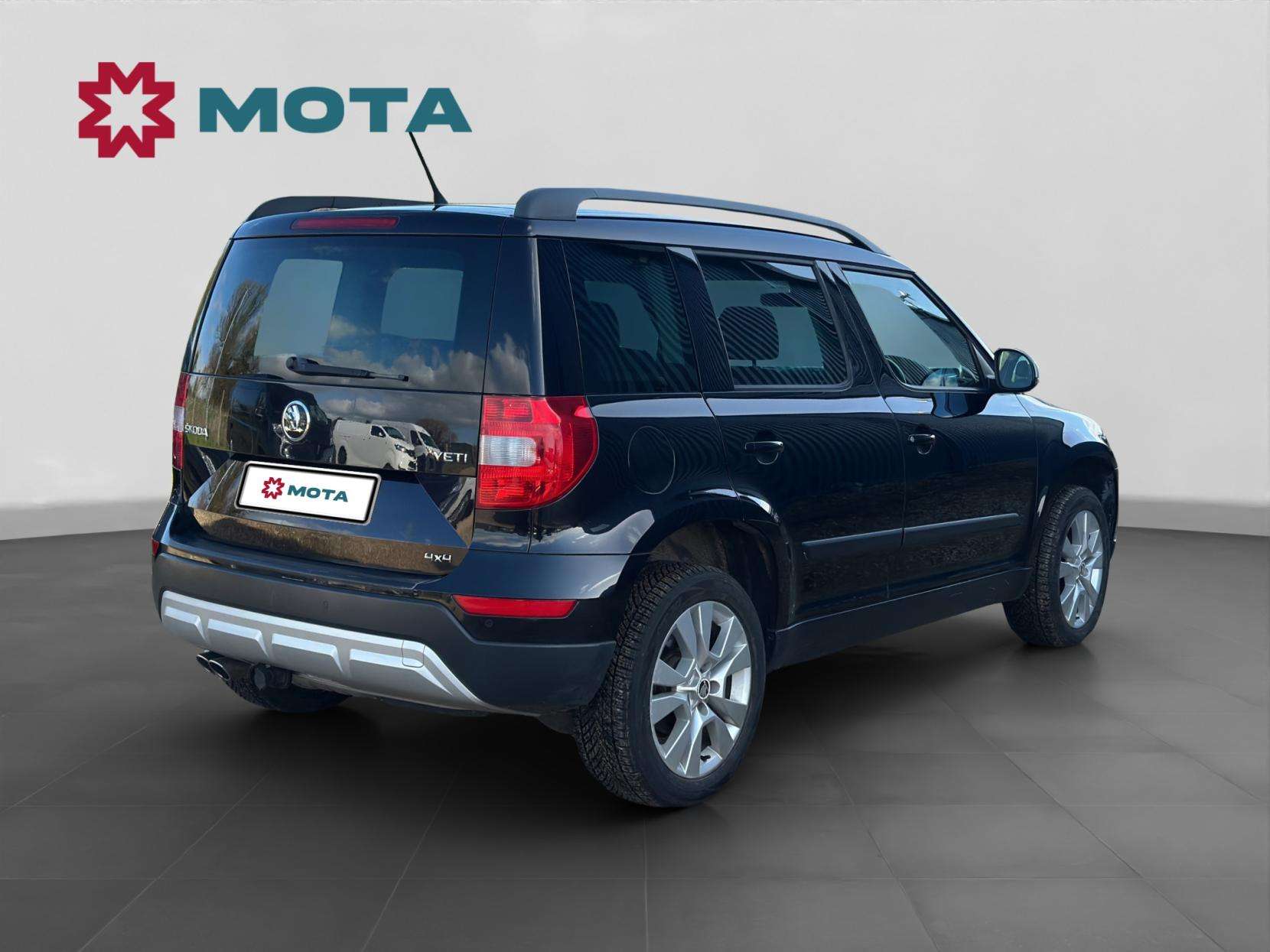 A 2016 SKODA YETI 2.0 TDI SE L Outdoor 5dr Diesel DSG 4WD Euro 6 (s/s) (150 ps) A 2016 SKODA YETI 2.0 TDI SE L Outdoor 5dr Diesel DSG 4WD Euro 6 (s/s) (150 ps)