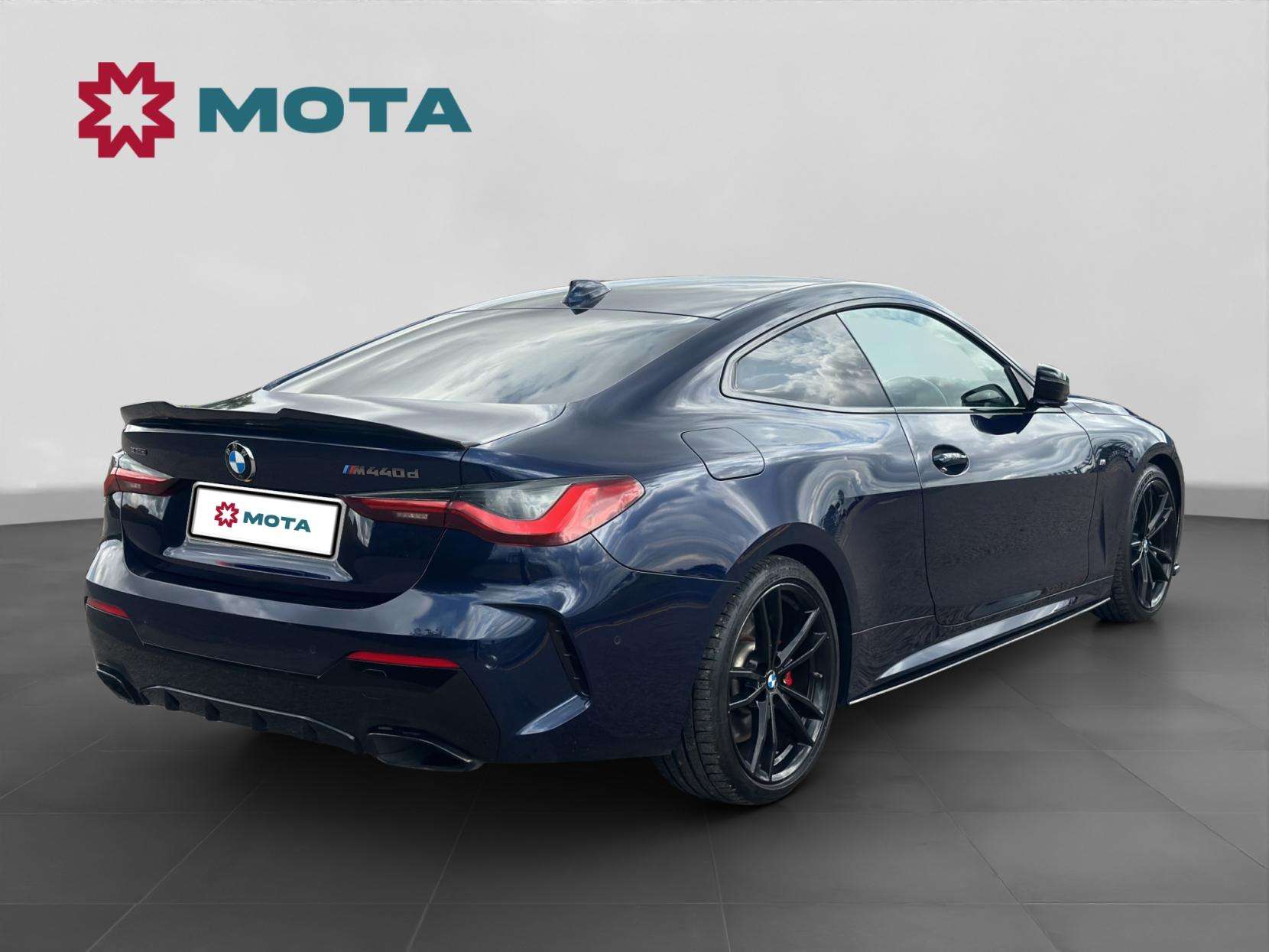 A 2021 BMW 4 SERIES 3.0 M440d MHT Coupe 2dr Diesel Hybrid Auto xDrive Euro 6 (s/s) (340 ps) A 2021 BMW 4 SERIES 3.0 M440d MHT Coupe 2dr Diesel Hybrid Auto xDrive Euro 6 (s/s) (340 ps)