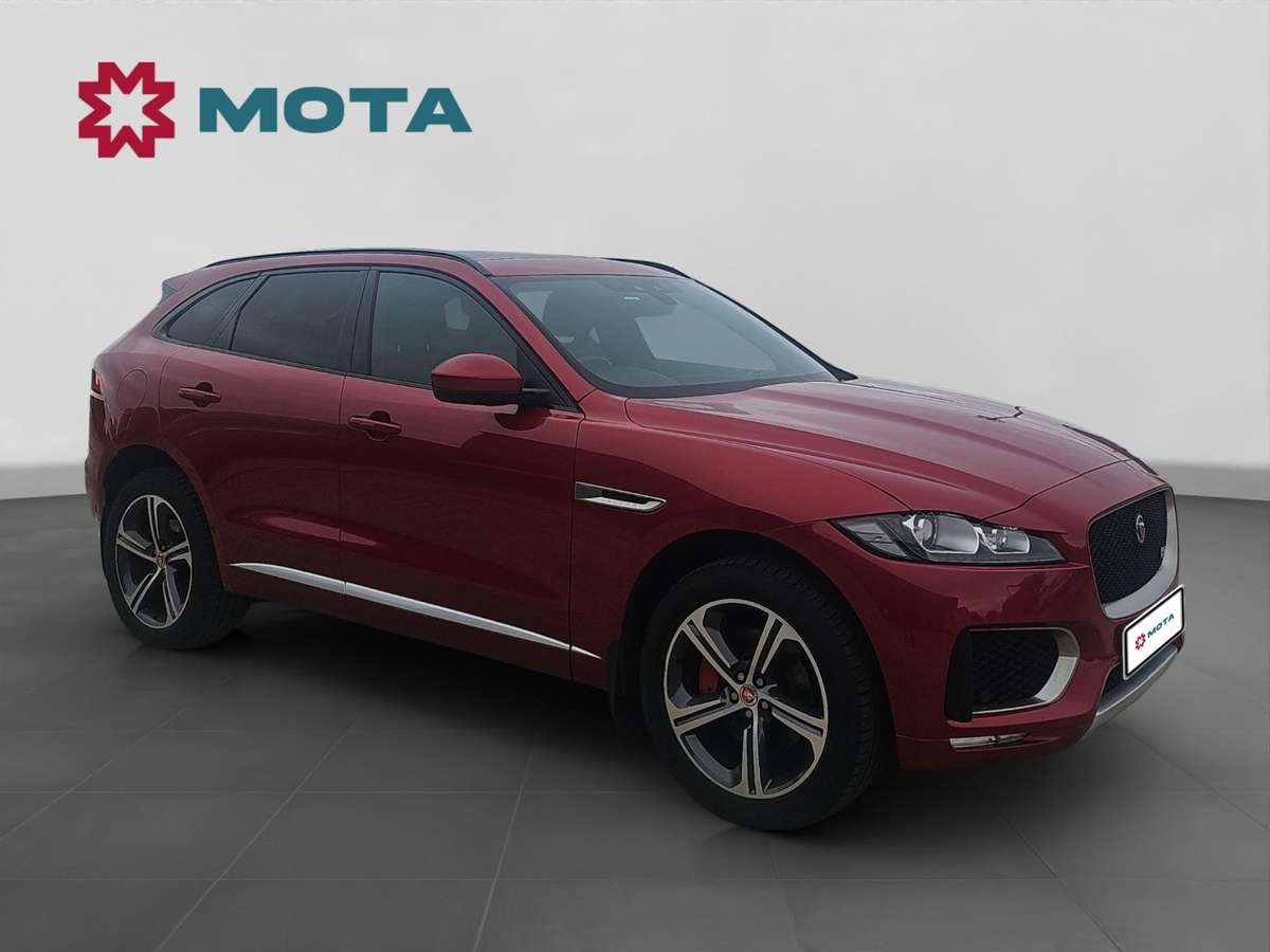 Check out this Jaguar F-pace 2017 Diesel Automatic