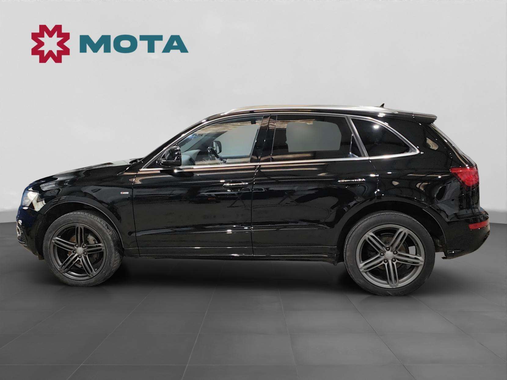 2016 AUDI Q5 2016 AUDI Q5