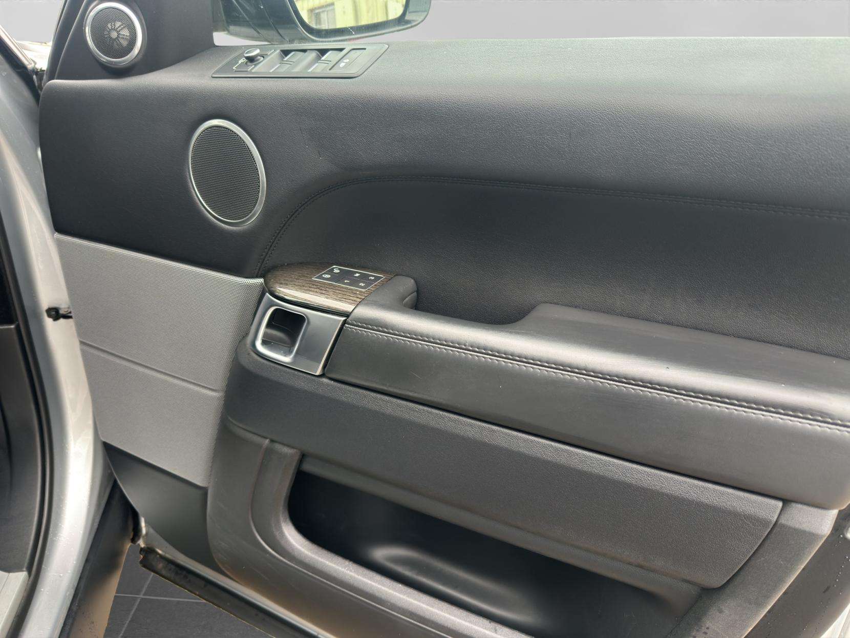 2017 LAND ROVER RANGE ROVER SPORT 2017 LAND ROVER RANGE ROVER SPORT