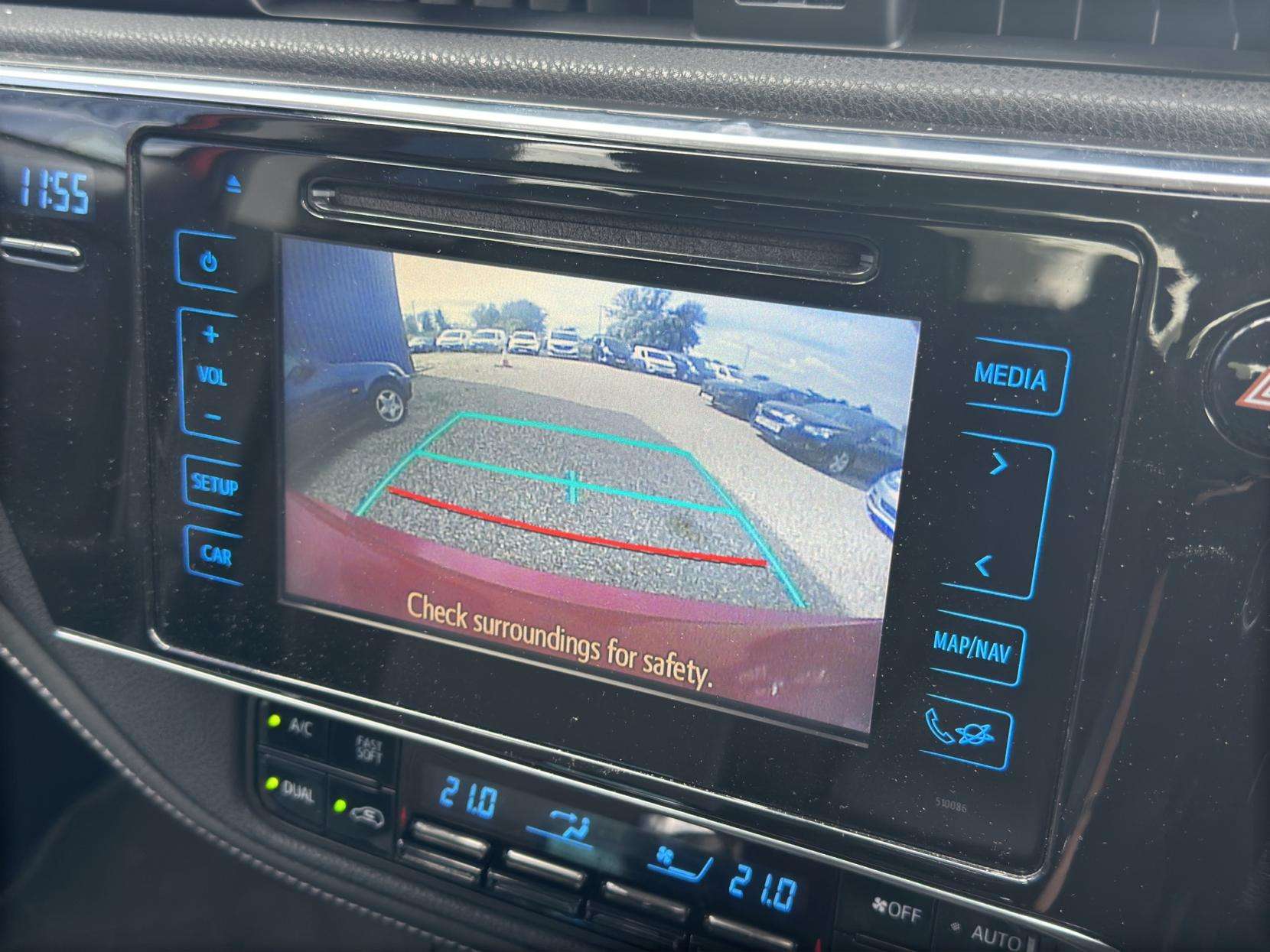 2015 TOYOTA AURIS 2015 TOYOTA AURIS