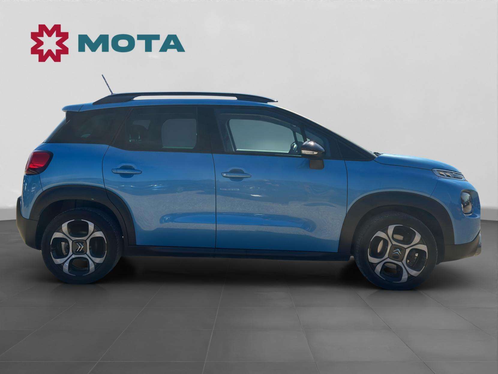 A 2020 CITROEN C3 AIRCROSS 1.2 PureTech Flair SUV 5dr Petrol Manual 6 Spd Euro 6 (s/s) (110 ps) A 2020 CITROEN C3 AIRCROSS 1.2 PureTech Flair SUV 5dr Petrol Manual 6 Spd Euro 6 (s/s) (110 ps)