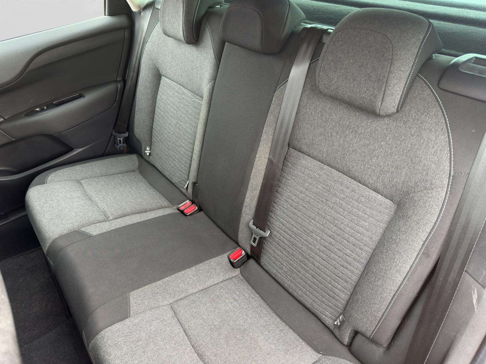 2017 CITROEN C4 2017 CITROEN C4