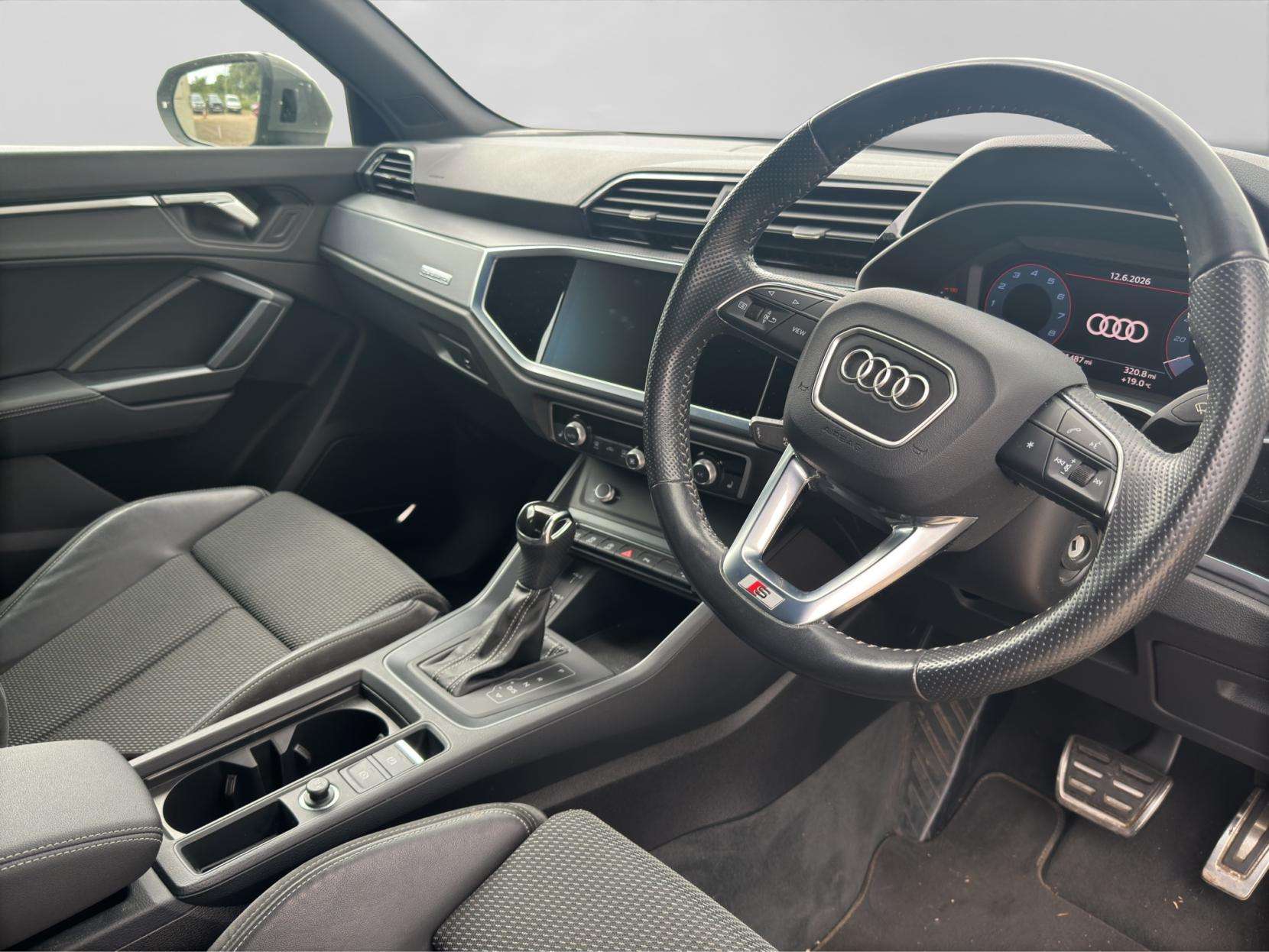 2020 AUDI Q3 2020 AUDI Q3